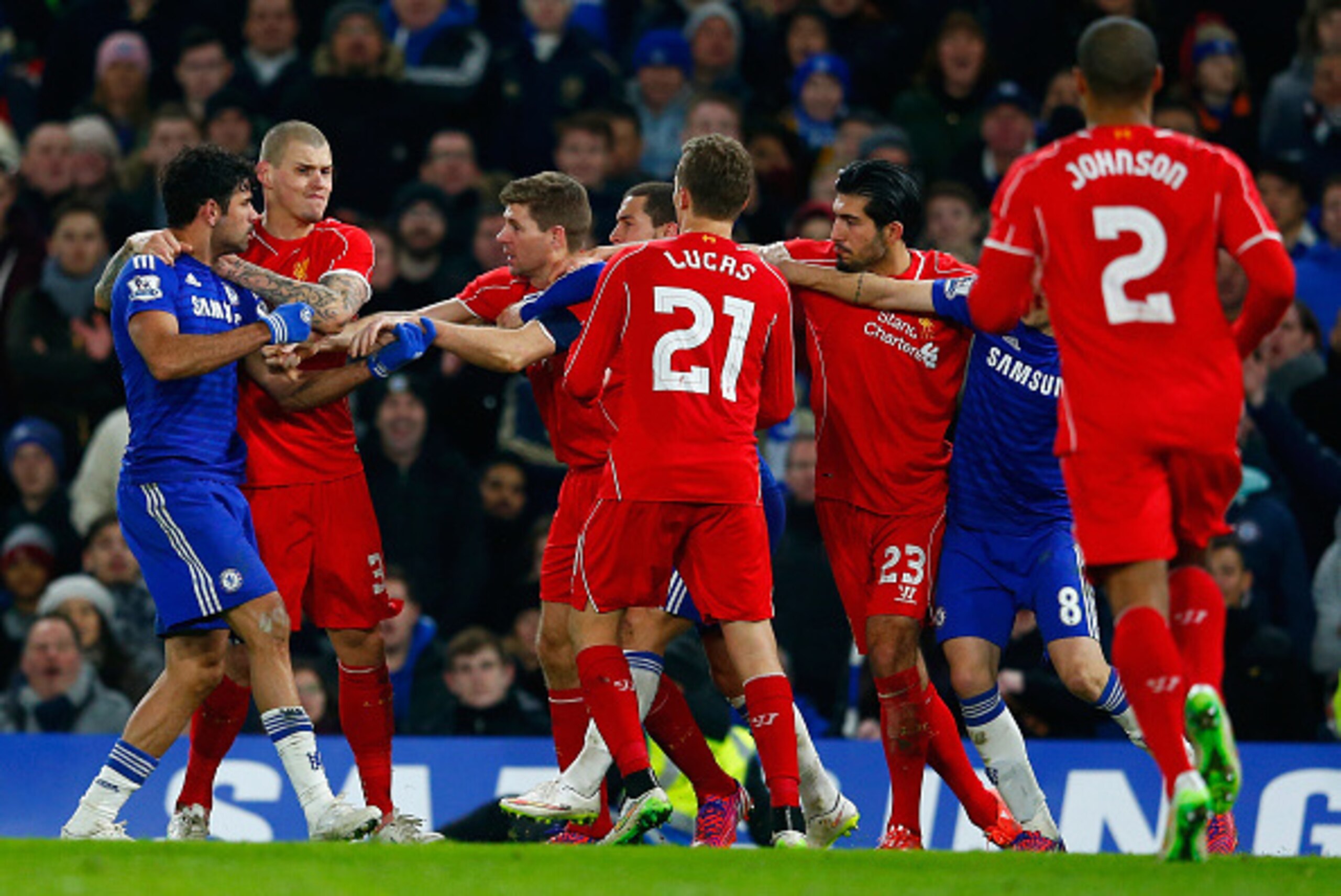 LONDON, ENGLAND - JANUARY 27: Diego Costa of Chelsea clashes with Martin Skrtel, Steven Gerrard and Emre Can of Liverpool during the Capital One Cup Semi-Final second leg between Chelsea and Liverpool at Stamford Bridge on January 27, 2015 in London, Eng LONDON, ENGLAND - JANUARY 27: Diego Costa of Chelsea clashes with Martin Skrtel, Steven Gerrard and Emre Can of Liverpool during the Capital One Cup Semi-Final second leg between Chelsea and Liverpool at Stamford Bridge on January 27, 2015 in London, Eng