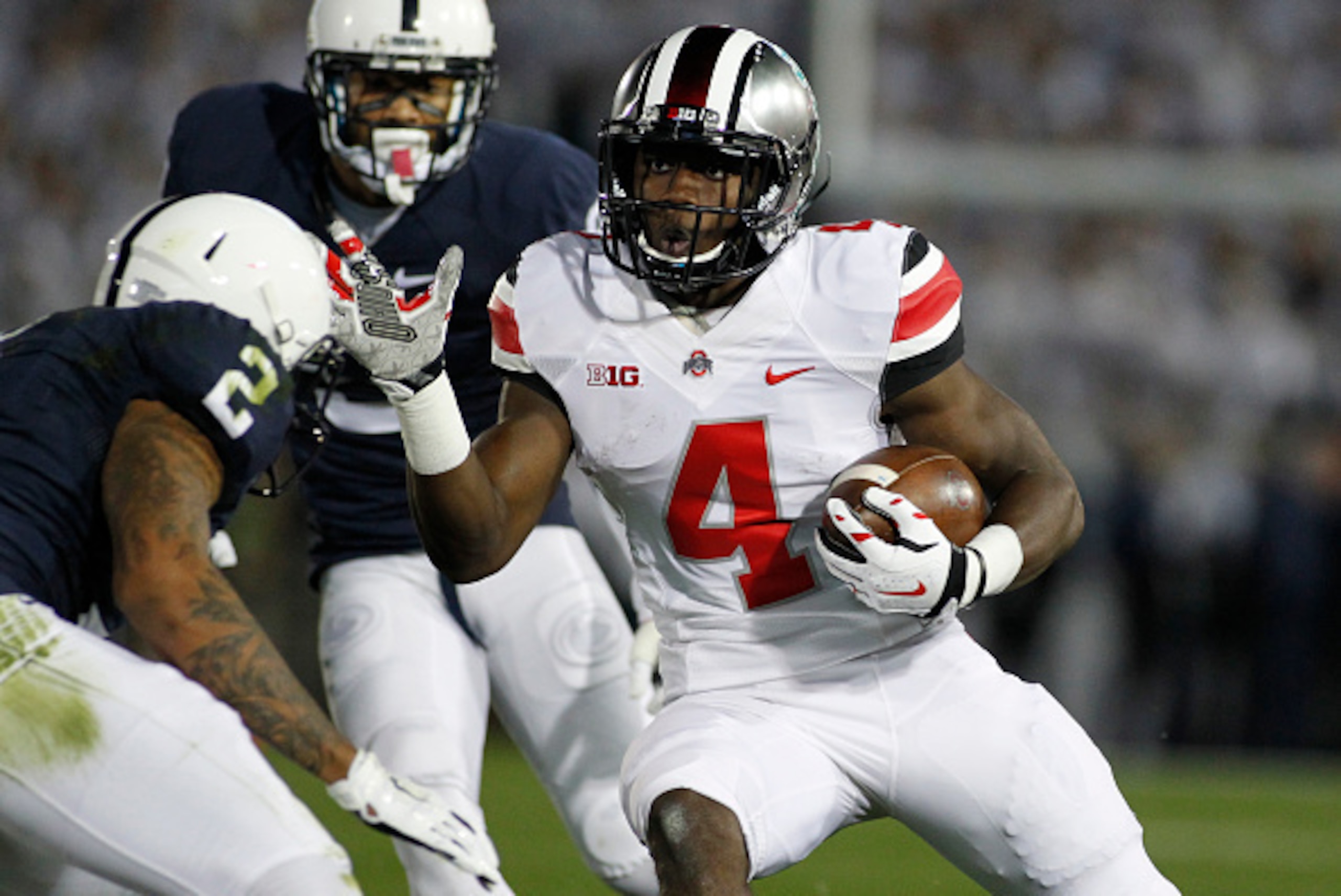STATE COLLEGE, PA - OCTOBER 25:  Curtis Samuel #4 of the Ohio State Buckeyes rushes during the game against the Penn State Nittany Lions on October 25, 2014 at Beaver Stadium in State College, Pennsylvania.  (Photo by Justin K. Aller/Getty Images)