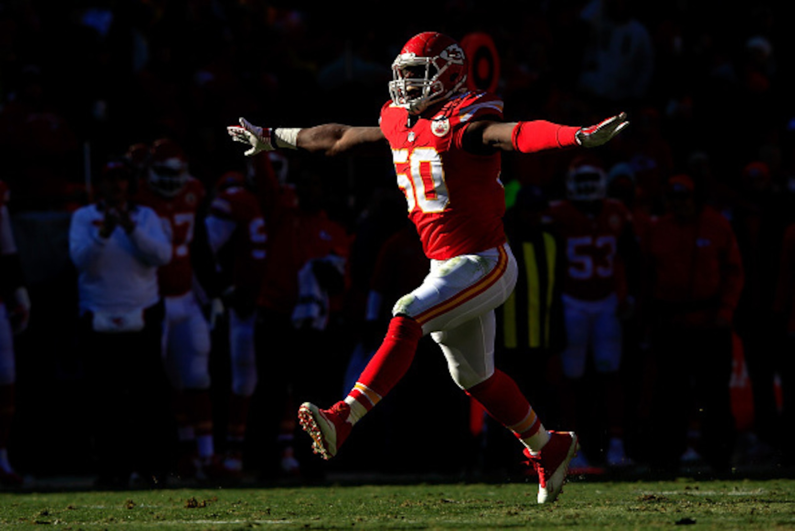 KANSAS CITY, MO - DECEMBER 28:  Outside linebacker Justin Houston #50 of the Kansas City Chiefs reacts after making a sack during the first half of the game against the San Diego Chargers at Arrowhead Stadium on December 28, 2014 in Kansas City, Missouri.