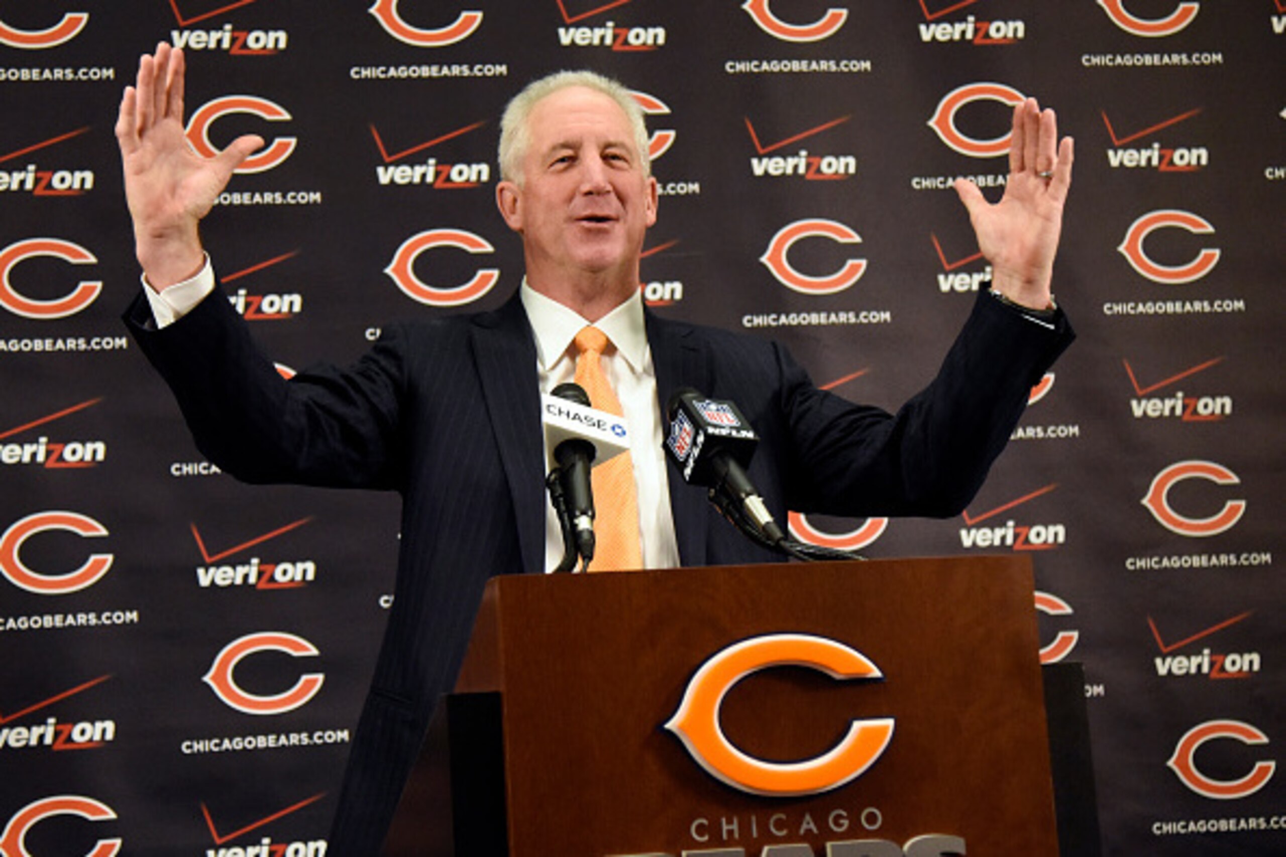 LAKE FOREST, IL- JANUARY 19: The Chicago Bears new head coach John Fox speaks to the media during his introduction press conference on January 19, 2015 at Halas Hall in Lake Forest, Illinois. (Photo by David Banks/Getty Images) LAKE FOREST, IL- JANUARY 19: The Chicago Bears new head coach John Fox speaks to the media during his introduction press conference on January 19, 2015 at Halas Hall in Lake Forest, Illinois. (Photo by David Banks/Getty Images)
