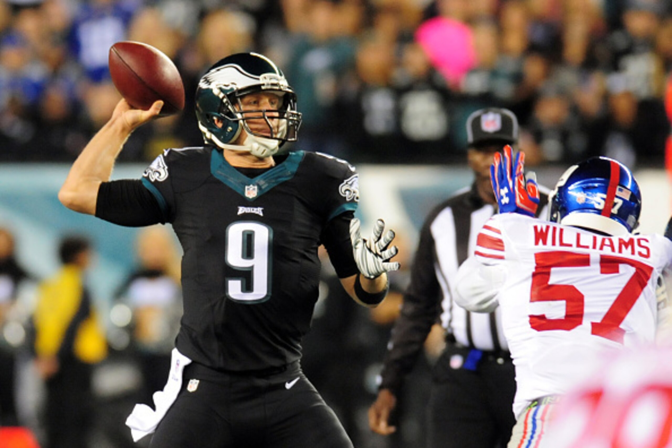 PHILADELPHIA, PA - OCTOBER 12: Quarterback Nick Foles #9 of the Philadelphia Eagles throws a pass during a football game against the New York Giants at Lincoln Financial Field on October 12, 2014 in Philadelphia, Pennsylvania. (Photo by Evan Habeeb/Getty 