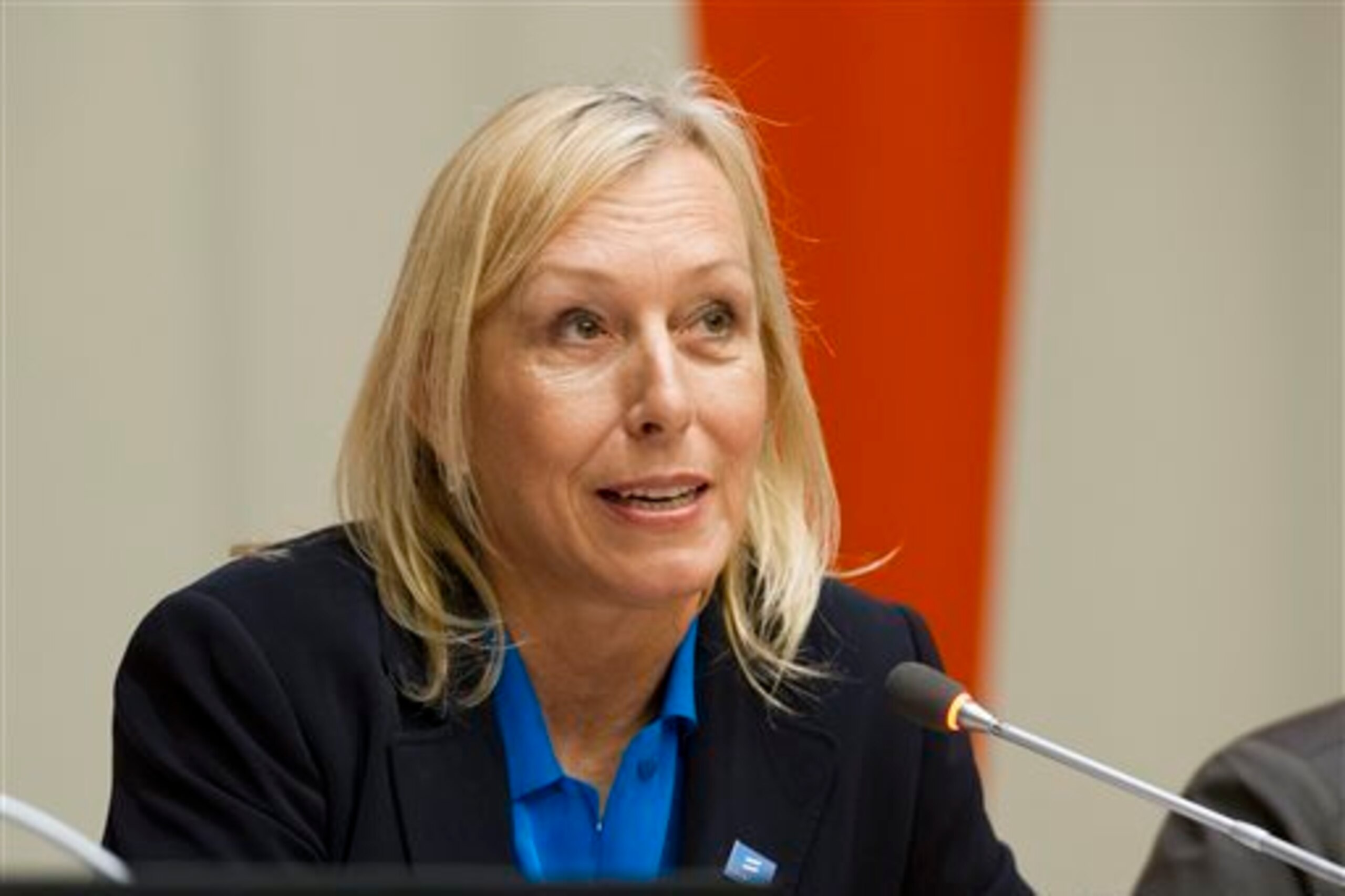 Retired tennis legend Martina Navratilova is hopeful of an upset this weekend.