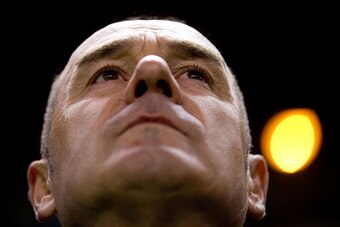 LA CORUNA, SPAIN - JANUARY 18: Head coach Victor Fernandez of RC Deportivo La Coruna looks on prior to start the La Liga match between RC Deportivo La Coruna and FC Barcelona at Riazor Stadium on January 18, 2015 in La Coruna, Spain.  (Photo by Gonzalo Ar