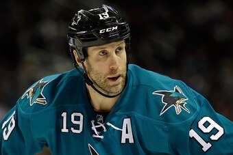 SAN JOSE, CA - DECEMBER 09:  Joe Thornton #19 of the San Jose Sharks in action against the Edmonton Oilers at SAP Center on December 9, 2014 in San Jose, California.  (Photo by Ezra Shaw/Getty Images)