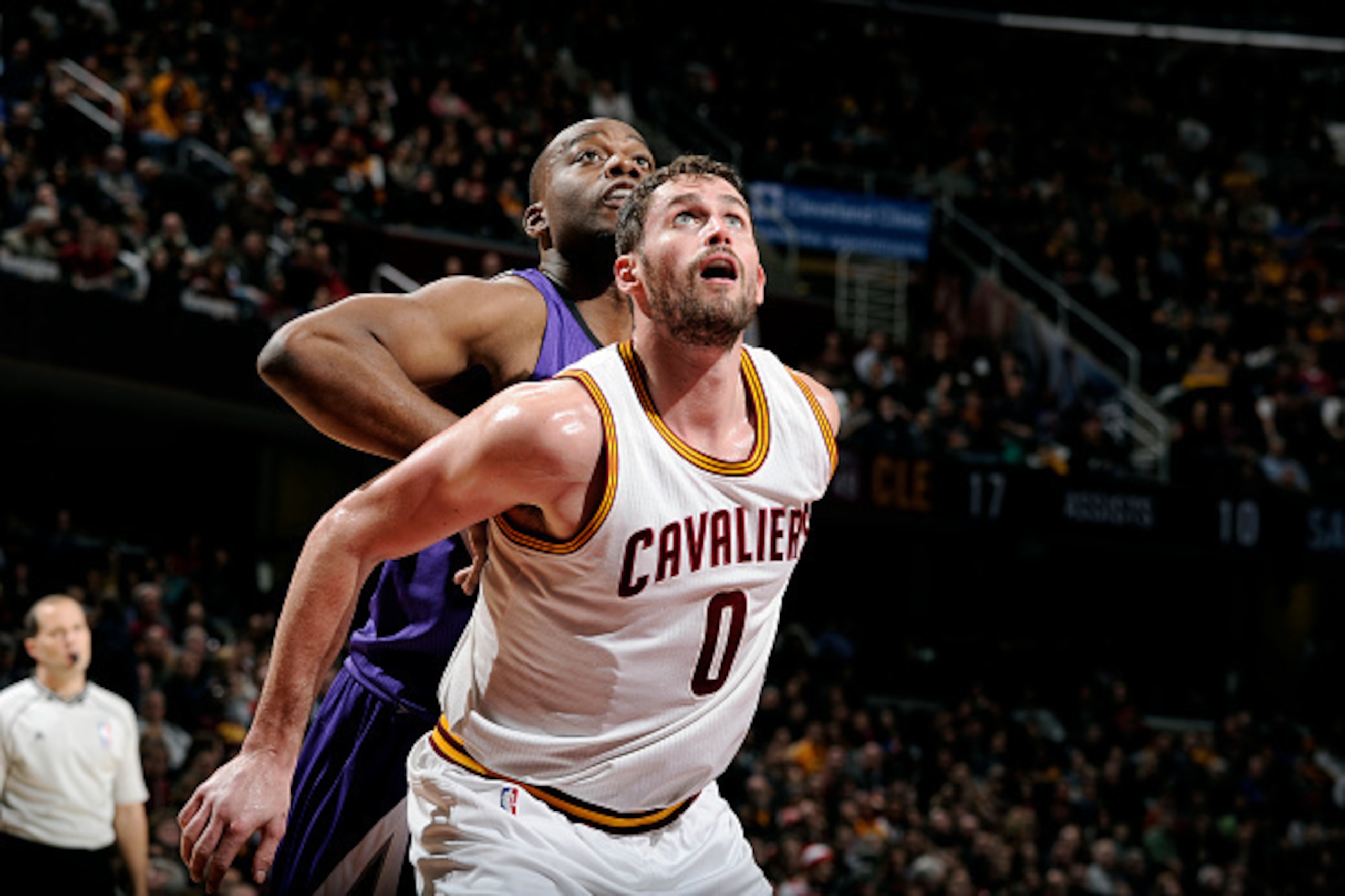 CLEVELAND, OH - JANUARY 30: Kevin Love #0 of the Cleveland Cavaliers battles for position against the Sacramento Kings at The Quicken Loans Arena on January 30, 2015 in Cleveland, Ohio. NOTE TO USER: User expressly acknowledges and agrees that, by downloa CLEVELAND, OH - JANUARY 30: Kevin Love #0 of the Cleveland Cavaliers battles for position against the Sacramento Kings at The Quicken Loans Arena on January 30, 2015 in Cleveland, Ohio. NOTE TO USER: User expressly acknowledges and agrees that, by downloa