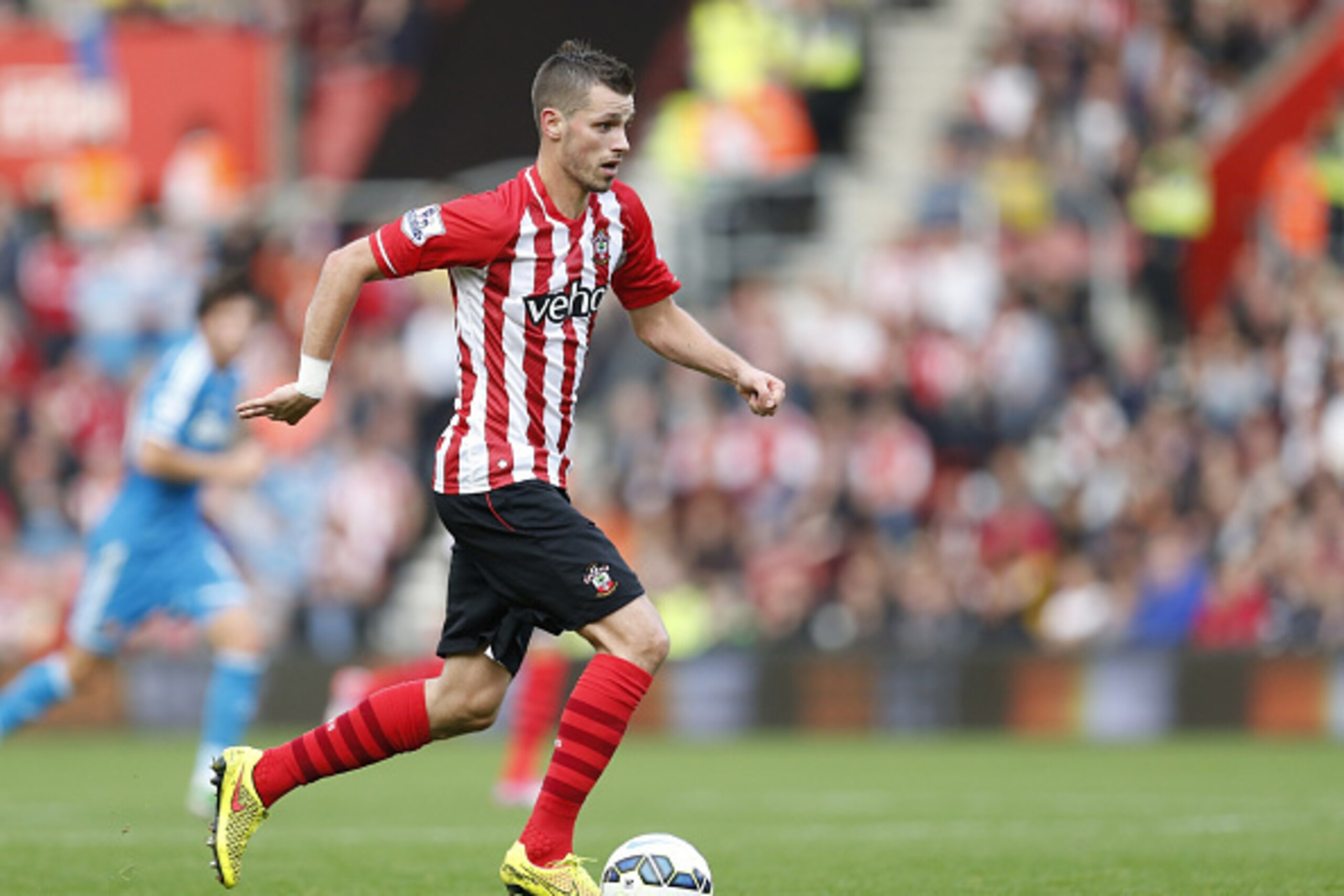 SOUTHAMPTON, ENGLAND - OCTOBER 18: Morgan Schneiderlin of Southampton in action during the Barclays Premier League match between Southampton and Sunderland at St Mary's Stadium on October 18, 2014 in Southampton, England. (Photo by Steve Bardens/Getty Ima