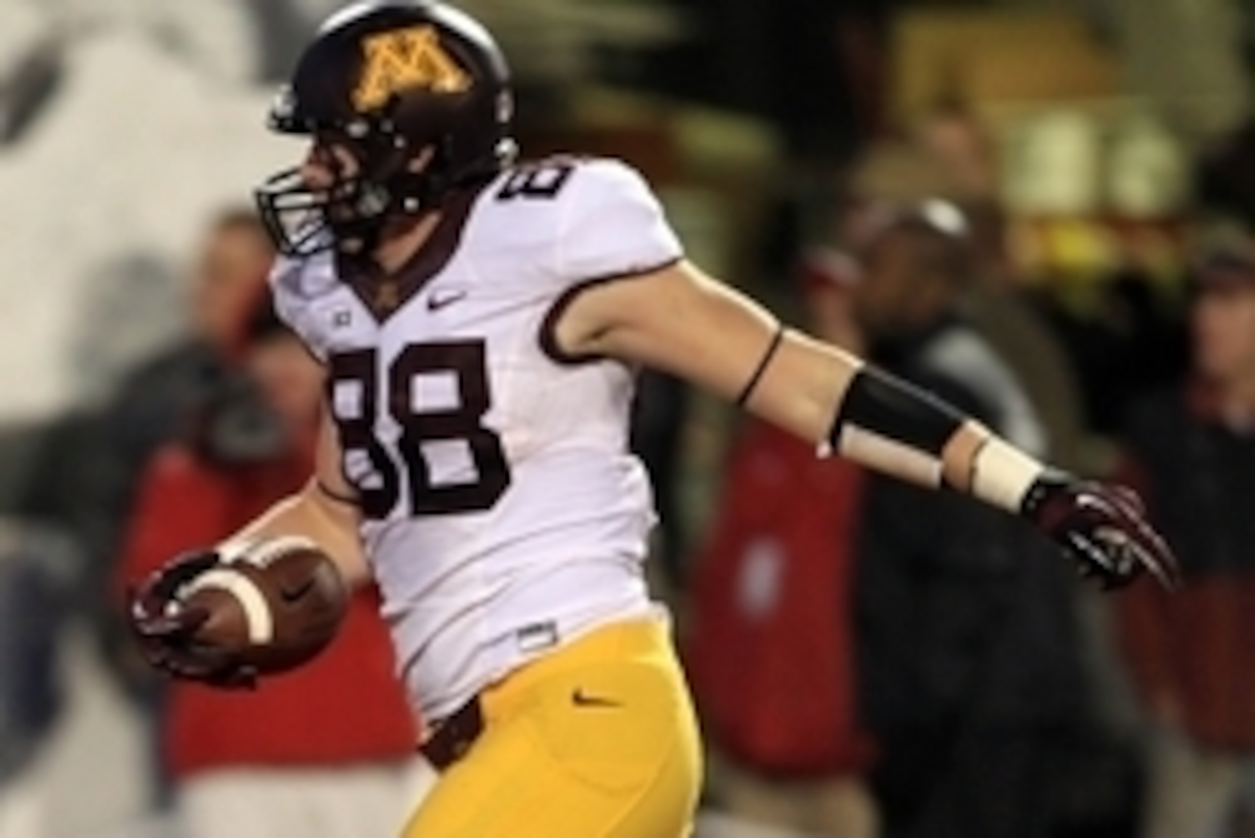 Nov 2, 2013; Bloomington, IN, USA; Minnesota Golden Gophers tight end Maxx Williams (88) runs after a catch for a touchdown during the second half against the Indiana Hoosiers at Memorial Stadium. Minnesota won 42-39. Mandatory Credit: Pat Lovell-USA TOD Nov 2, 2013; Bloomington, IN, USA; Minnesota Golden Gophers tight end Maxx Williams (88) runs after a catch for a touchdown during the second half against the Indiana Hoosiers at Memorial Stadium. Minnesota won 42-39. Mandatory Credit: Pat Lovell-USA TOD