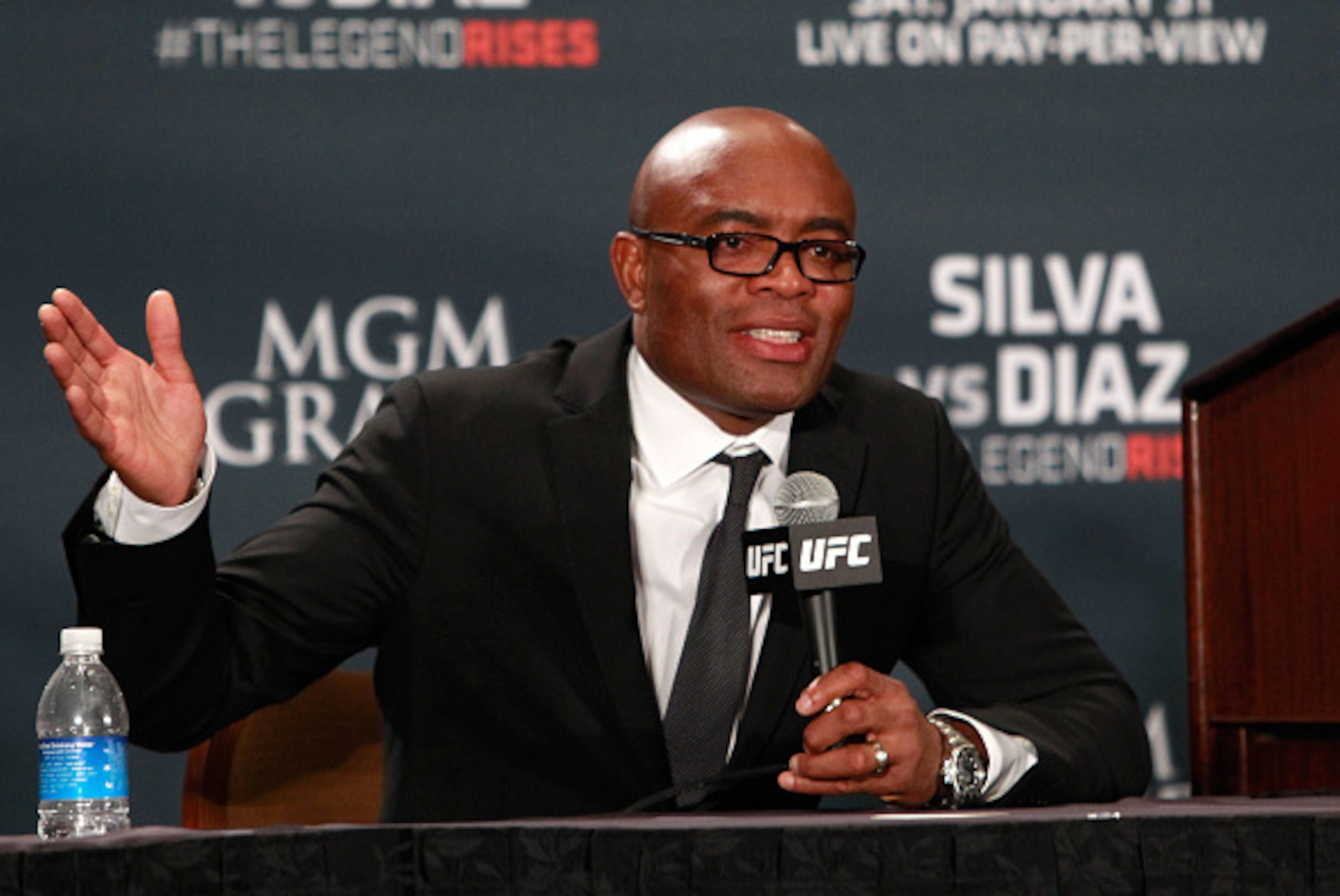 LAS VEGAS, NV - JANUARY 31: Anderson Silva speaks at a postfight news conference after a middleweight fight against Nick Diaz during UFC 183 at the MGM Grand Garden Arena on January 31, 2015 in Las Vegas, Nevada. Silva won by unanimous decision. (Photo LAS VEGAS, NV - JANUARY 31: Anderson Silva speaks at a postfight news conference after a middleweight fight against Nick Diaz during UFC 183 at the MGM Grand Garden Arena on January 31, 2015 in Las Vegas, Nevada. Silva won by unanimous decision. (Photo
