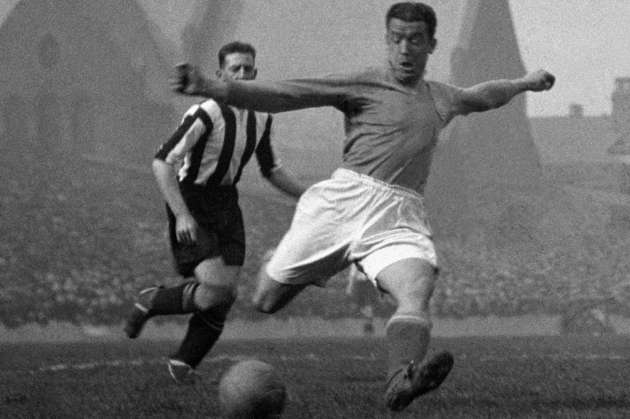 Dixie Dean shoots at Goodison Park