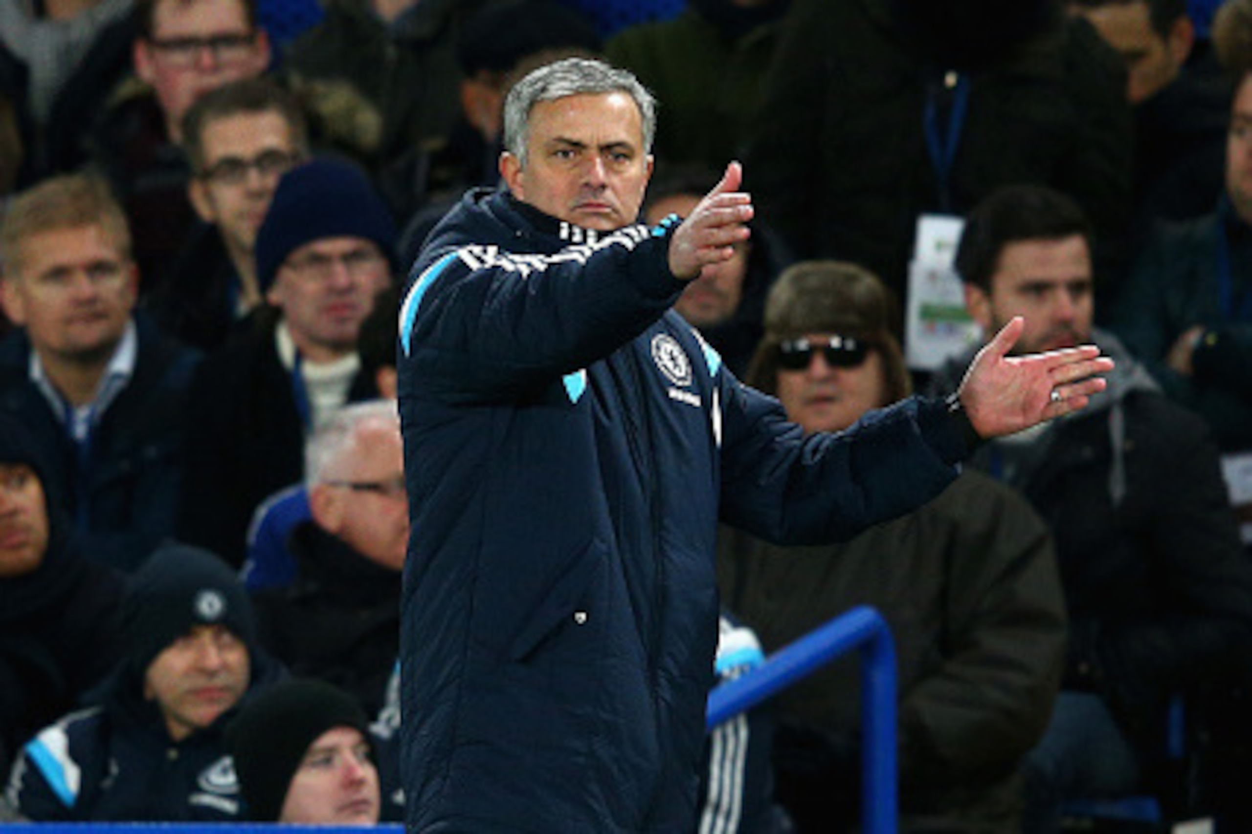 LONDON, ENGLAND - JANUARY 31:  Jose Mourinho of Chelsea in action during the Barclays Premier League match between Chelsea and Manchester City at Stamford Bridge on January 31, 2015 in London, England.  (Photo by Clive Mason/Getty Images)