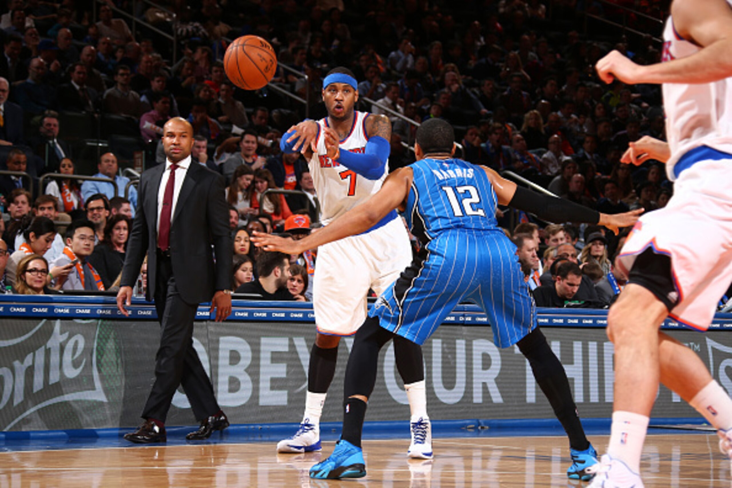 NEW YORK, NY - JANUARY 23:  Carmelo Anthony #7 of the New York Knicks passes the ball against the Orlando Magic during the game on January 23, 2015 at Madison Square Garden in New York City, New York.  NOTE TO USER: User expressly acknowledges and agrees 