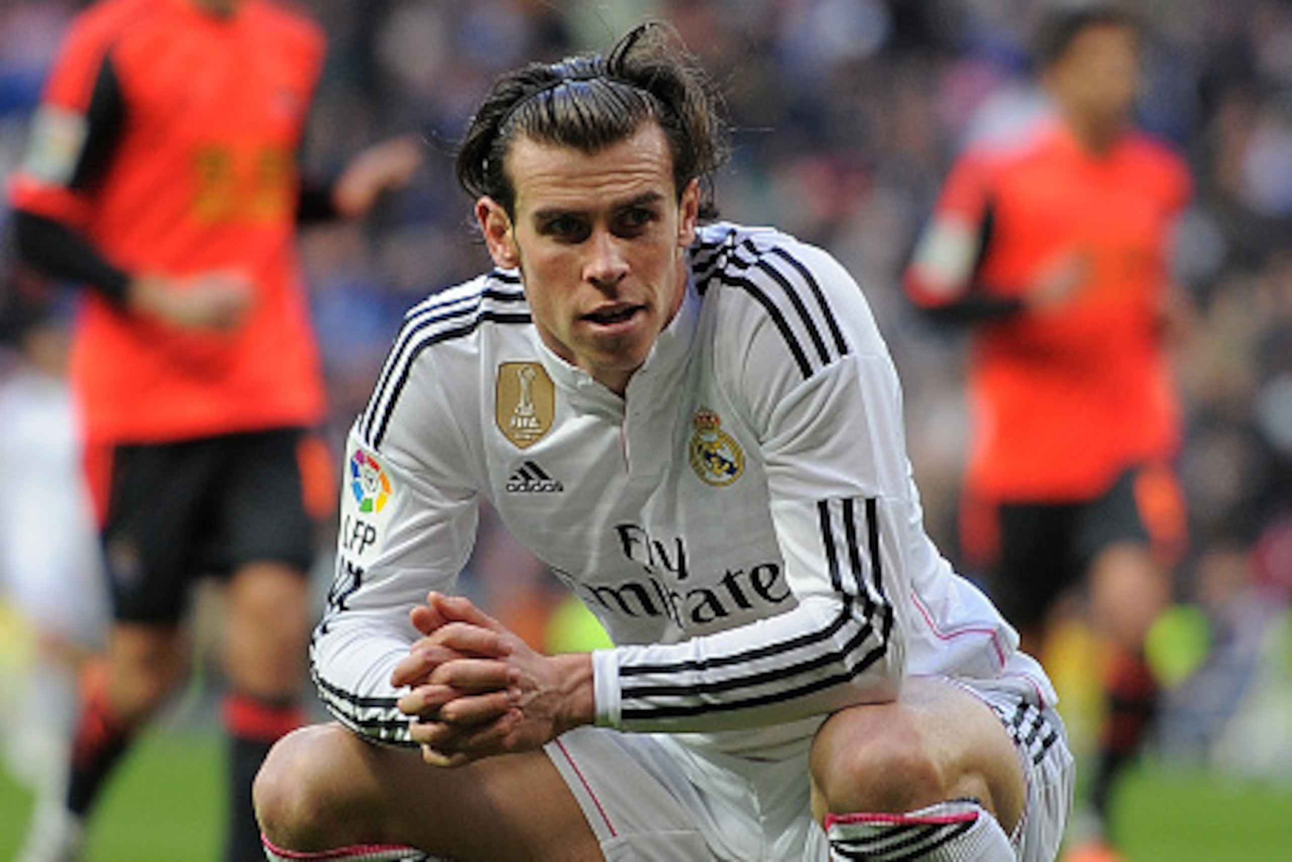 MADRID, SPAIN - JANUARY 31:  Gareth Bale of Real Madrid reacts after failing to score a goal during the La Liga match between Real Madrid CF and Real Sociedad de Futbol at Estadio Santiago Bernabeu on January 31, 2015 in Madrid, Spain.  (Photo by Denis Do