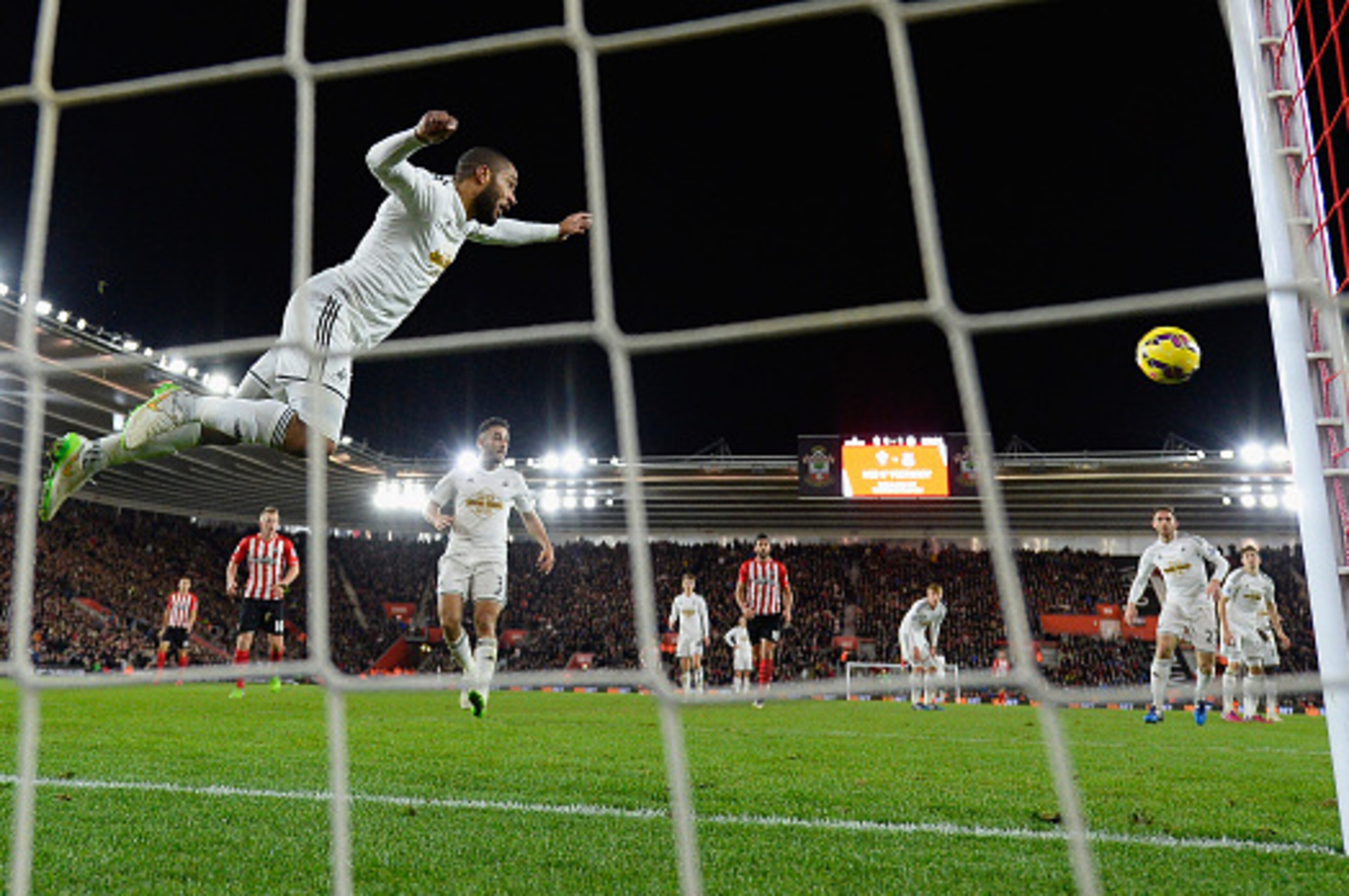SOUTHAMPTON, ENGLAND - FEBRUARY 01:  Ashley Williams of Swansea heads off the line during the Barclays Premier League match between Southampton and Swansea City at St Mary's Stadium on February 1, 2015 in Southampton, England.  (Photo by Mike Hewitt/Getty