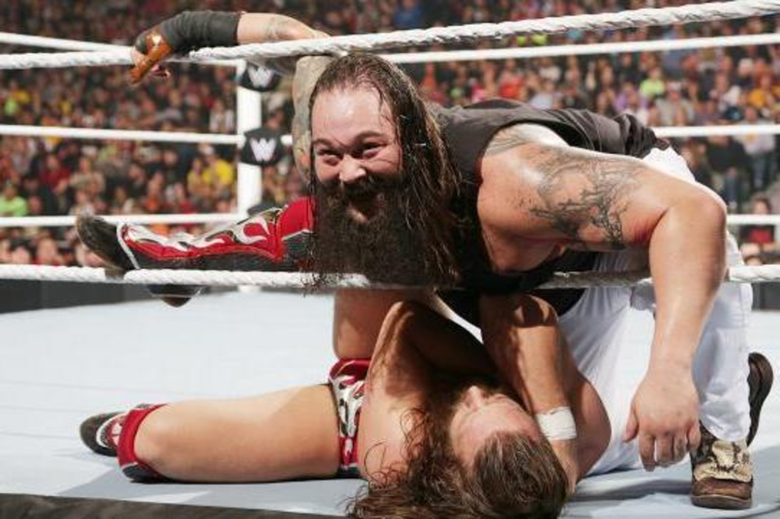 Wyatt vs. Daniel Bryan Wyatt vs. Daniel Bryan
