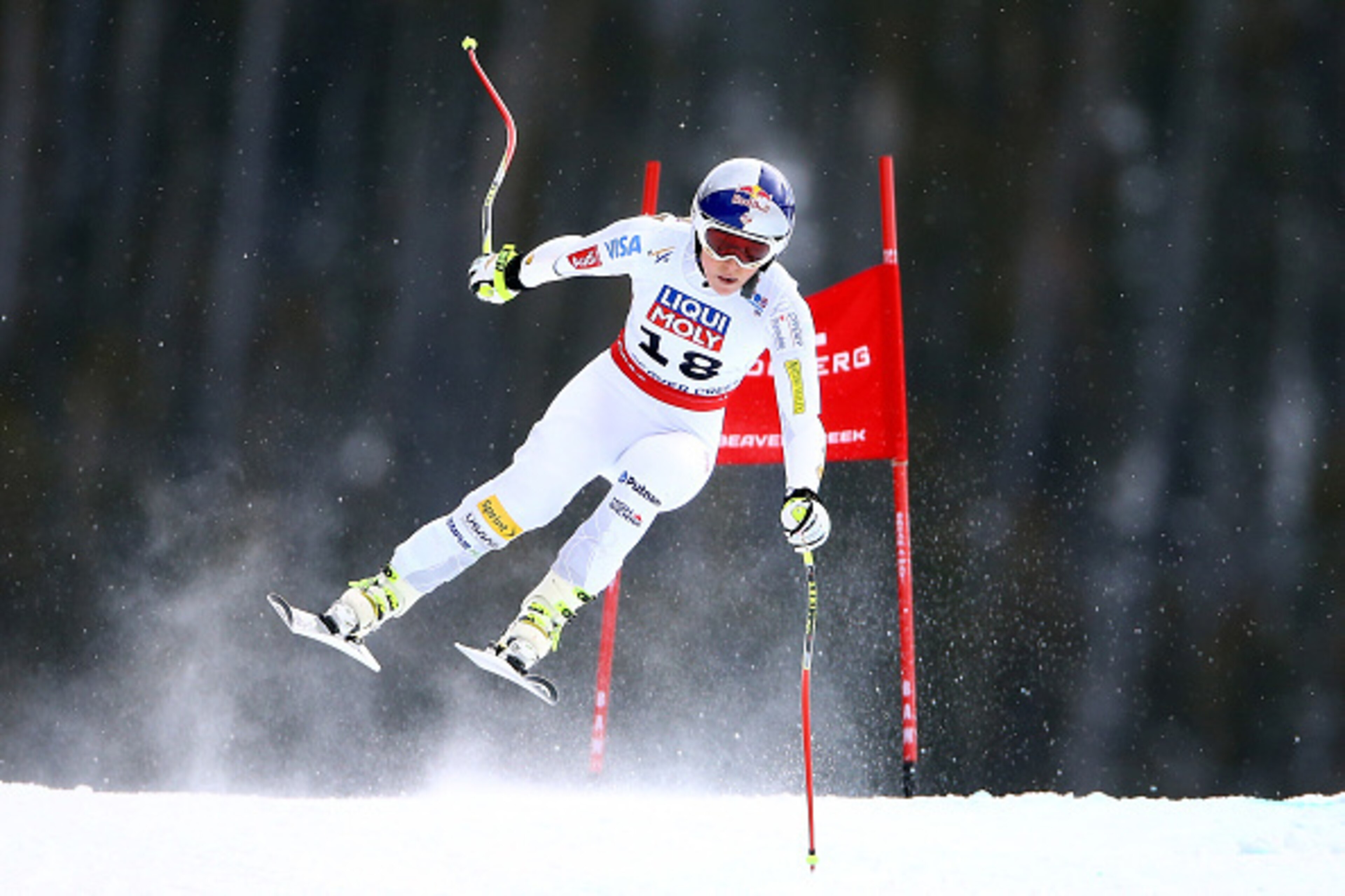 BEAVER CREEK, CO - FEBRUARY 03: Lindsey Vonn of the United States races during the Ladies' Super-G on the Raptor racecourse on Day 2 of the 2015 FIS Alpine World Ski Championships on February 3, 2015 in Beaver Creek, Colorado. (Photo by Al Bello/Getty Im BEAVER CREEK, CO - FEBRUARY 03: Lindsey Vonn of the United States races during the Ladies' Super-G on the Raptor racecourse on Day 2 of the 2015 FIS Alpine World Ski Championships on February 3, 2015 in Beaver Creek, Colorado. (Photo by Al Bello/Getty Im
