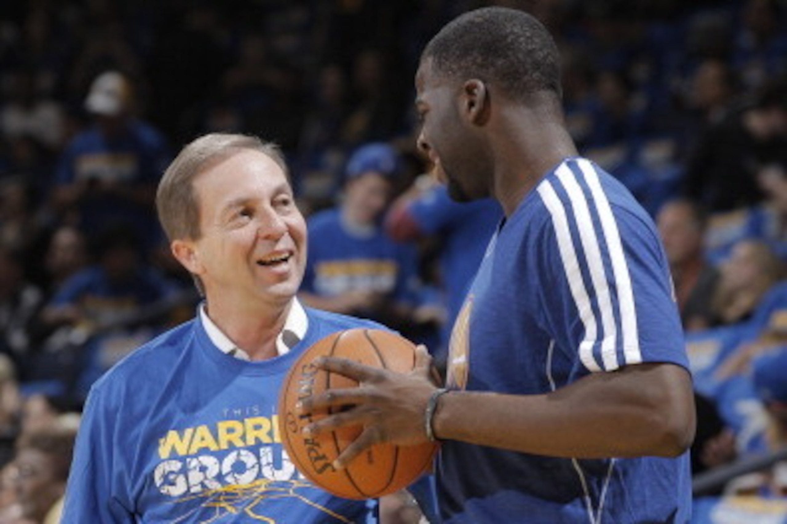 OAKLAND, CA - NOVEMBER 2: Joe Lacob talks with Draymond Green #23 of the Golden State Warriors before a game against the Memphis Grizzlies on November 2, 2012 at Oracle Arena in Oakland, California. NOTE TO USER: User expressly acknowledges and agrees tha