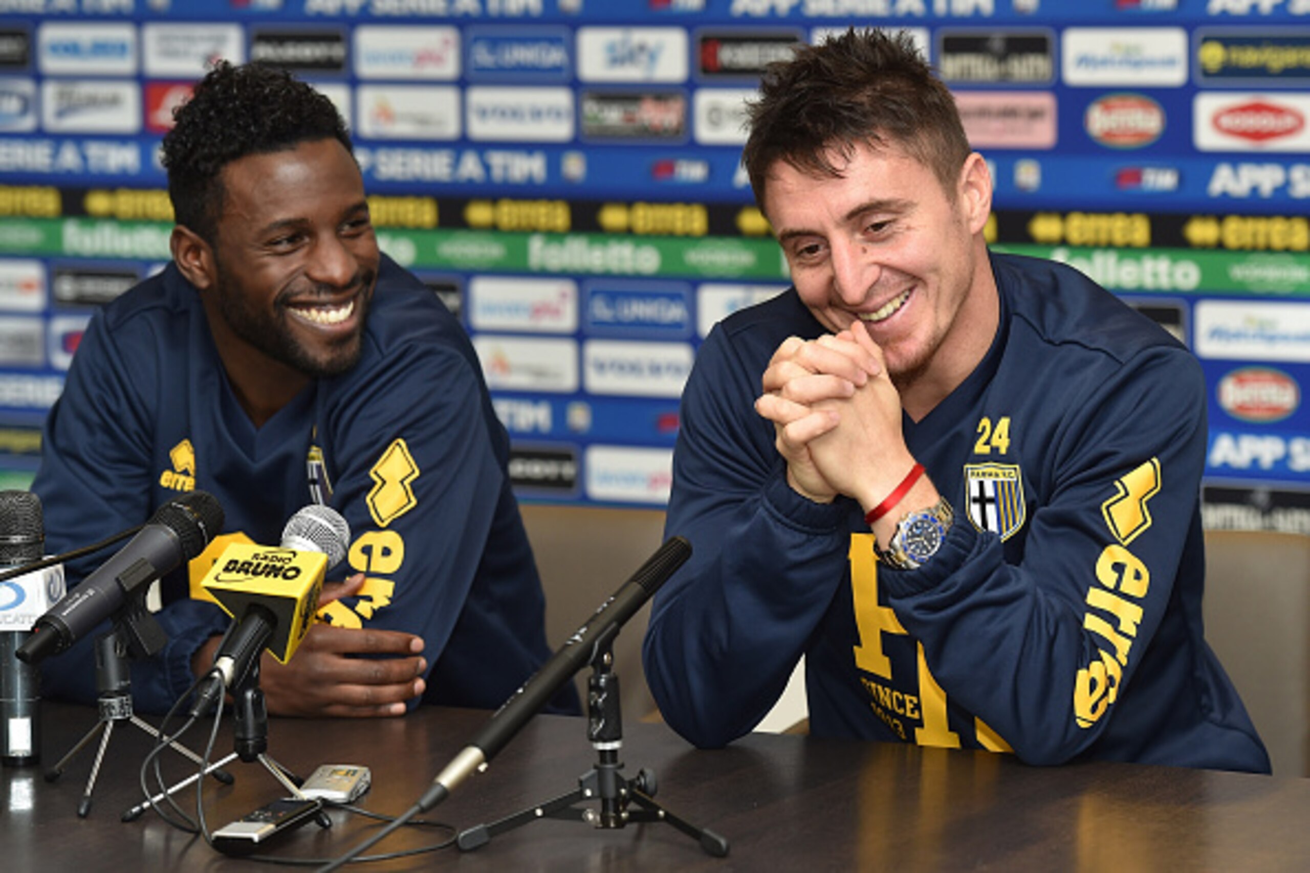 COLLECCHIO, ITALY - JANUARY 23:  Silvestre Varela (L) and Cristian Rodriguez (R) of Parma FC speak to the media during a press conference at the club's training ground on January 23, 2015 in Collecchio, Italy.  (Photo by Valerio Pennicino/Getty Images)