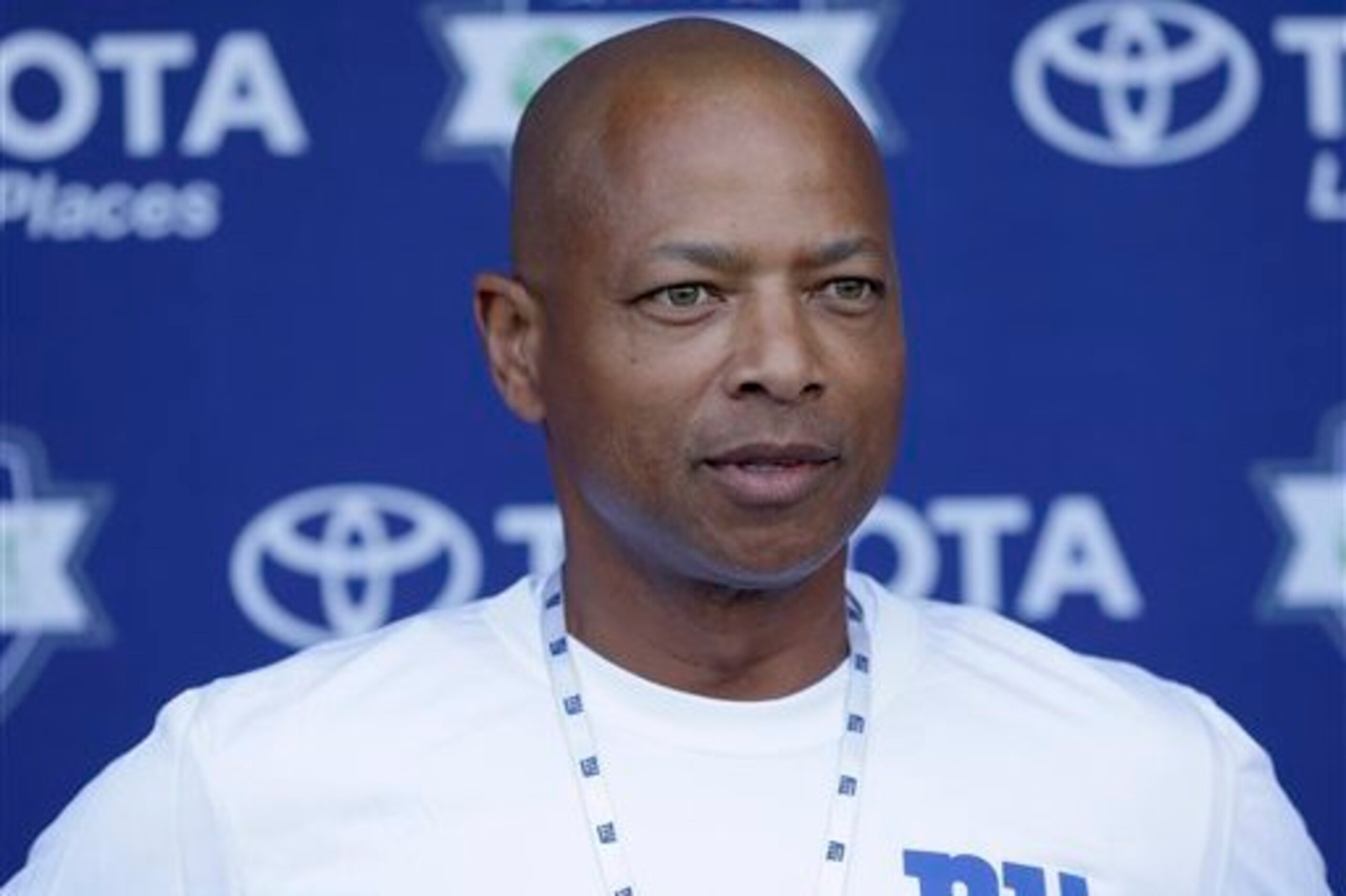 Giants GM Jerry Reese.