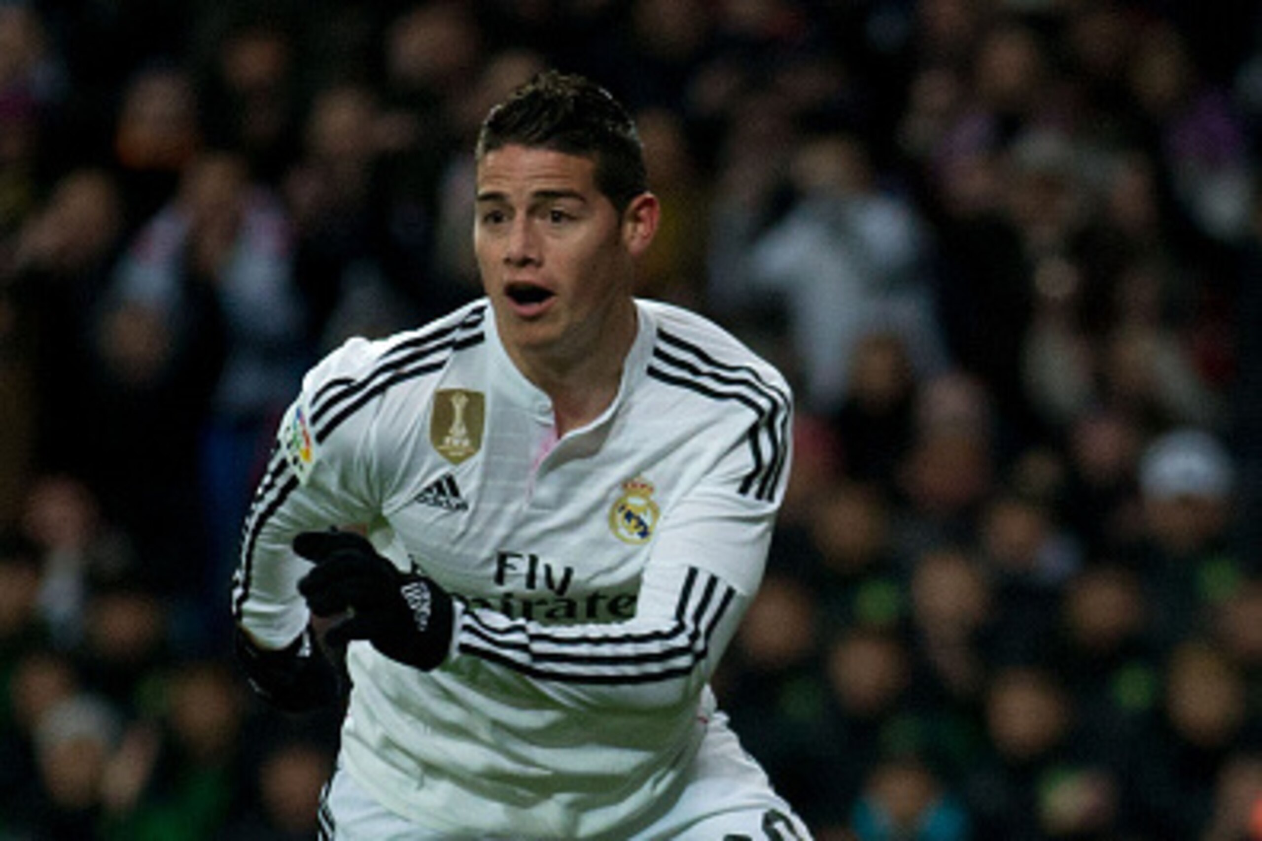 MADRID, SPAIN - FEBRUARY 04:  James Rodriguez celebrates scoring their opening goal during the La Liga match between Real Madrid CF and Sevilla FC at Estadio Santiago Bernabeu on February 4, 2015 in Madrid, Spain.  (Photo by Gonzalo Arroyo Moreno/Getty Im