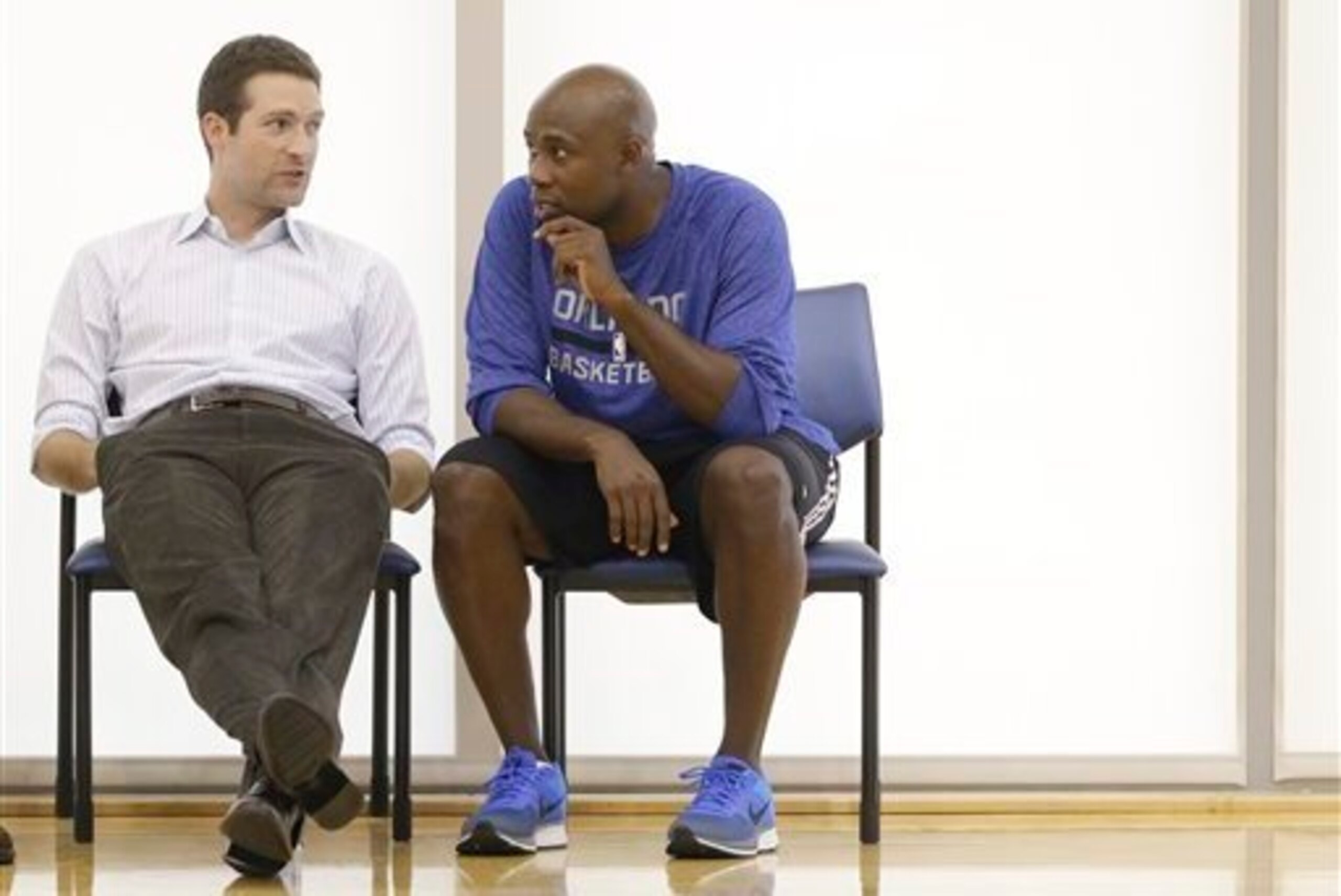 Rob Hennigan and Jacque Vaughn. Rob Hennigan and Jacque Vaughn.