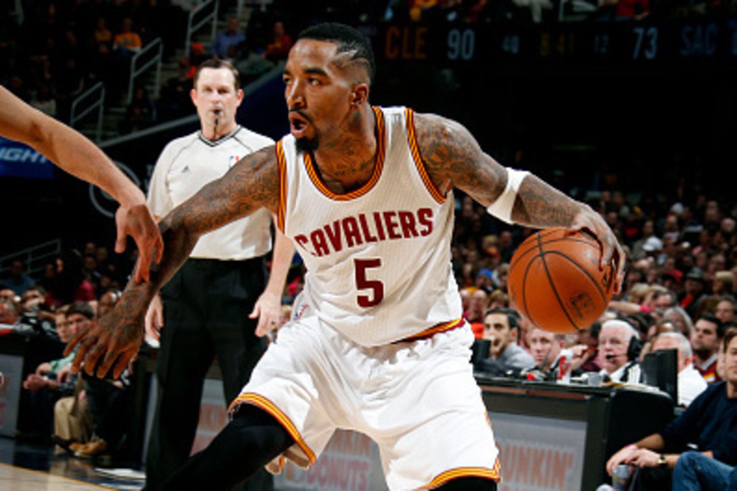 CLEVELAND, OH - JANUARY 30: J.R. Smith #5 of the Cleveland Cavaliers handles the ball against the Sacramento Kings at The Quicken Loans Arena on January 30, 2015 in Cleveland, Ohio. NOTE TO USER: User expressly acknowledges and agrees that, by downloading