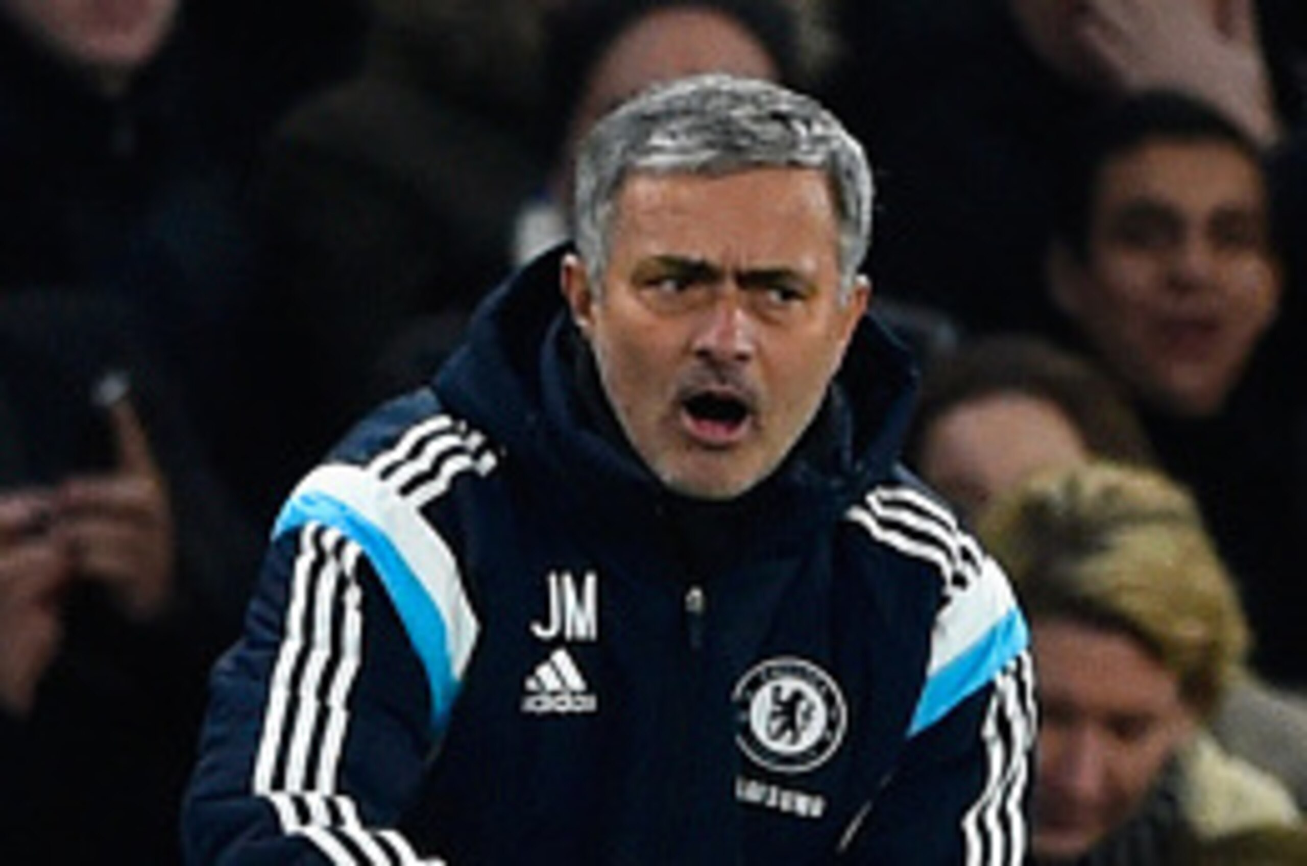 LONDON, ENGLAND - JANUARY 27:  Jose Mourinho manager of Chelsea on the touchline during the Capital One Cup Semi-Final second leg between Chelsea and Liverpool at Stamford Bridge on January 27, 2015 in London, England.  (Photo by Mike Hewitt/Getty Images)