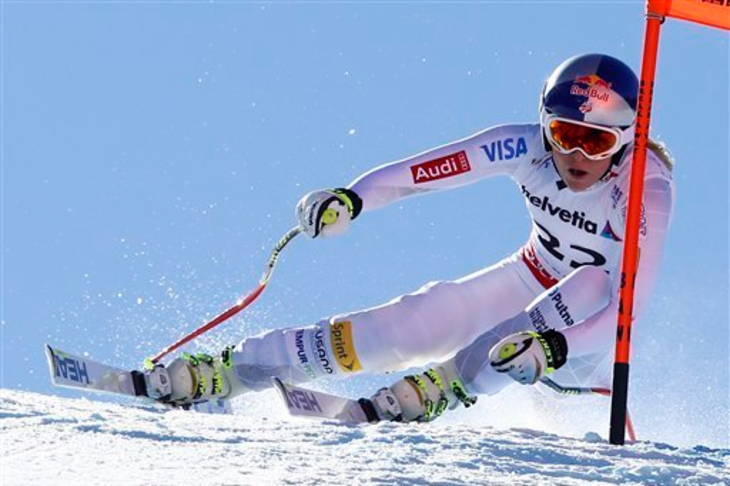Vonn never looked entirely comfortable and it showed in her time checks. Vonn never looked entirely comfortable and it showed in her time checks.