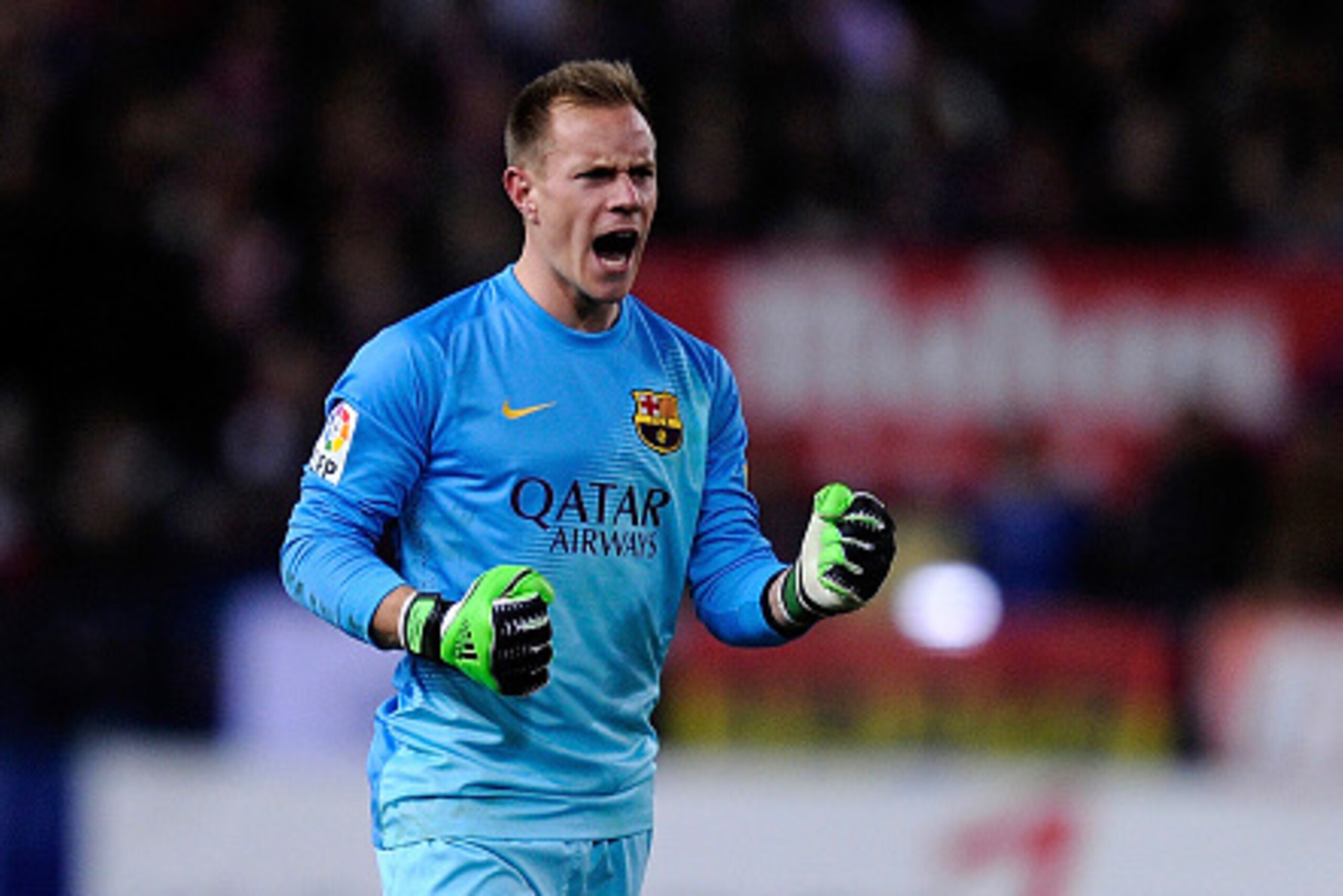 MADRID, SPAIN - JANUARY 28: Ter Stegen of FC Barcelona celebrates after Barcelona scored their third goal during the Copa del Rey Quarter Final Second Leg match between Club Atletico de Madrid and FC Barcelona at Vicente Calderon Stadium on January 28, 2 MADRID, SPAIN - JANUARY 28: Ter Stegen of FC Barcelona celebrates after Barcelona scored their third goal during the Copa del Rey Quarter Final Second Leg match between Club Atletico de Madrid and FC Barcelona at Vicente Calderon Stadium on January 28, 2
