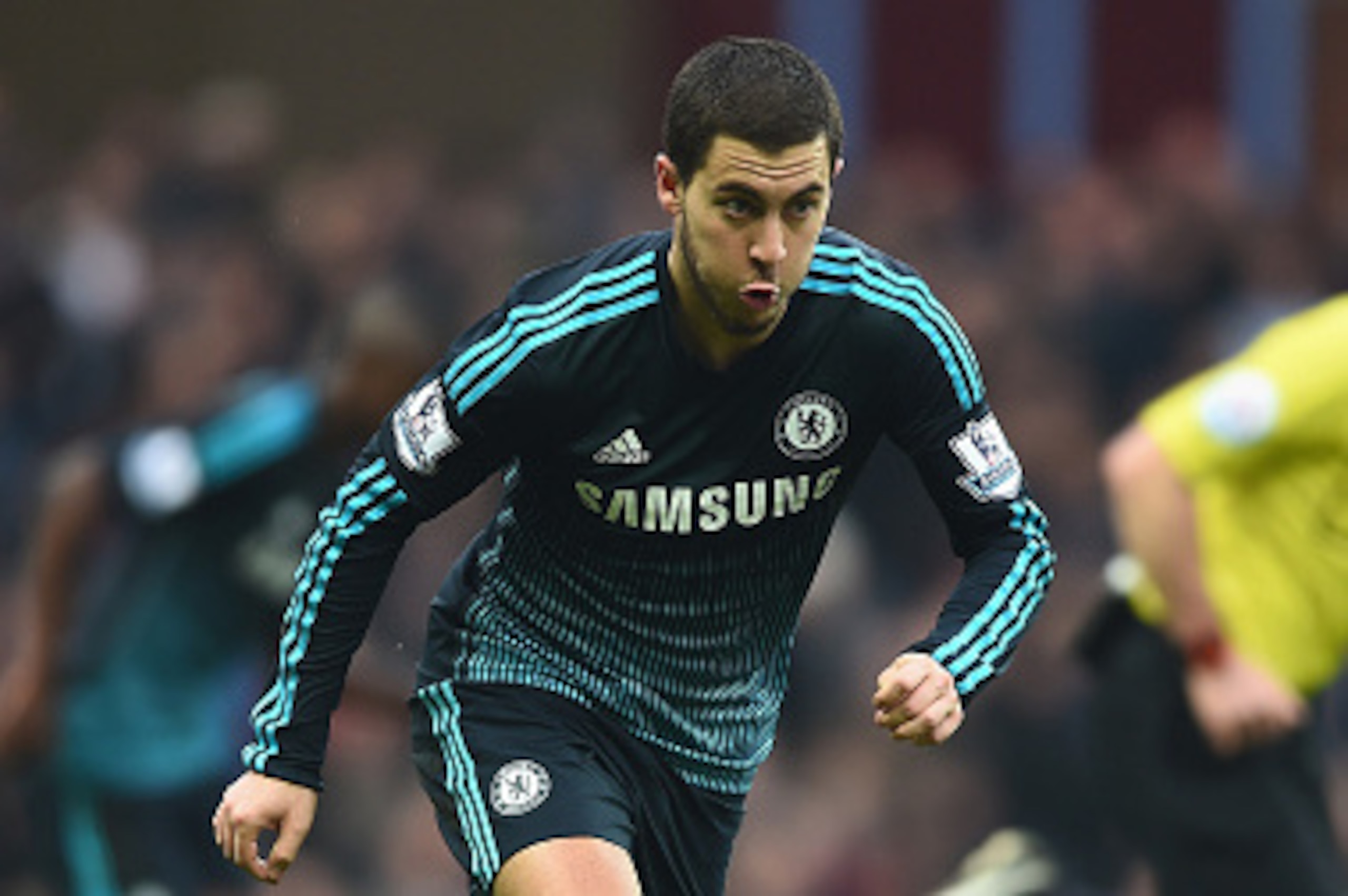 BIRMINGHAM, ENGLAND - FEBRUARY 07: Eden Hazard of Chelsea in action during the Barclays Premier League match between Aston Villa and Chelsea at Villa Park on February 7, 2015 in Birmingham, England.  (Photo by Laurence Griffiths/Getty Images)