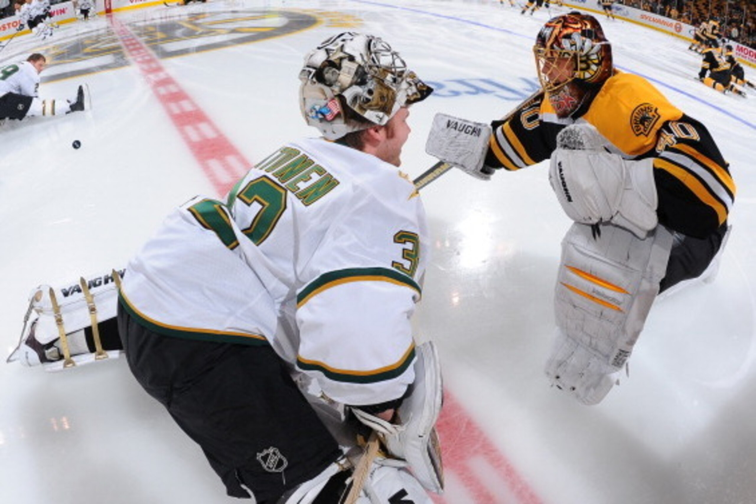 BOSTON, MA - FEBRUARY 3: Kari Lehtonen #32 of the Dallas Stars chats with Tuukka Rask #40 of the Boston Bruins during warm-ups at the TD Garden on February 3, 2011 in Boston, Massachusetts. (Photo by Steve Babineau/NHLI via Getty Images) BOSTON, MA - FEBRUARY 3: Kari Lehtonen #32 of the Dallas Stars chats with Tuukka Rask #40 of the Boston Bruins during warm-ups at the TD Garden on February 3, 2011 in Boston, Massachusetts. (Photo by Steve Babineau/NHLI via Getty Images)