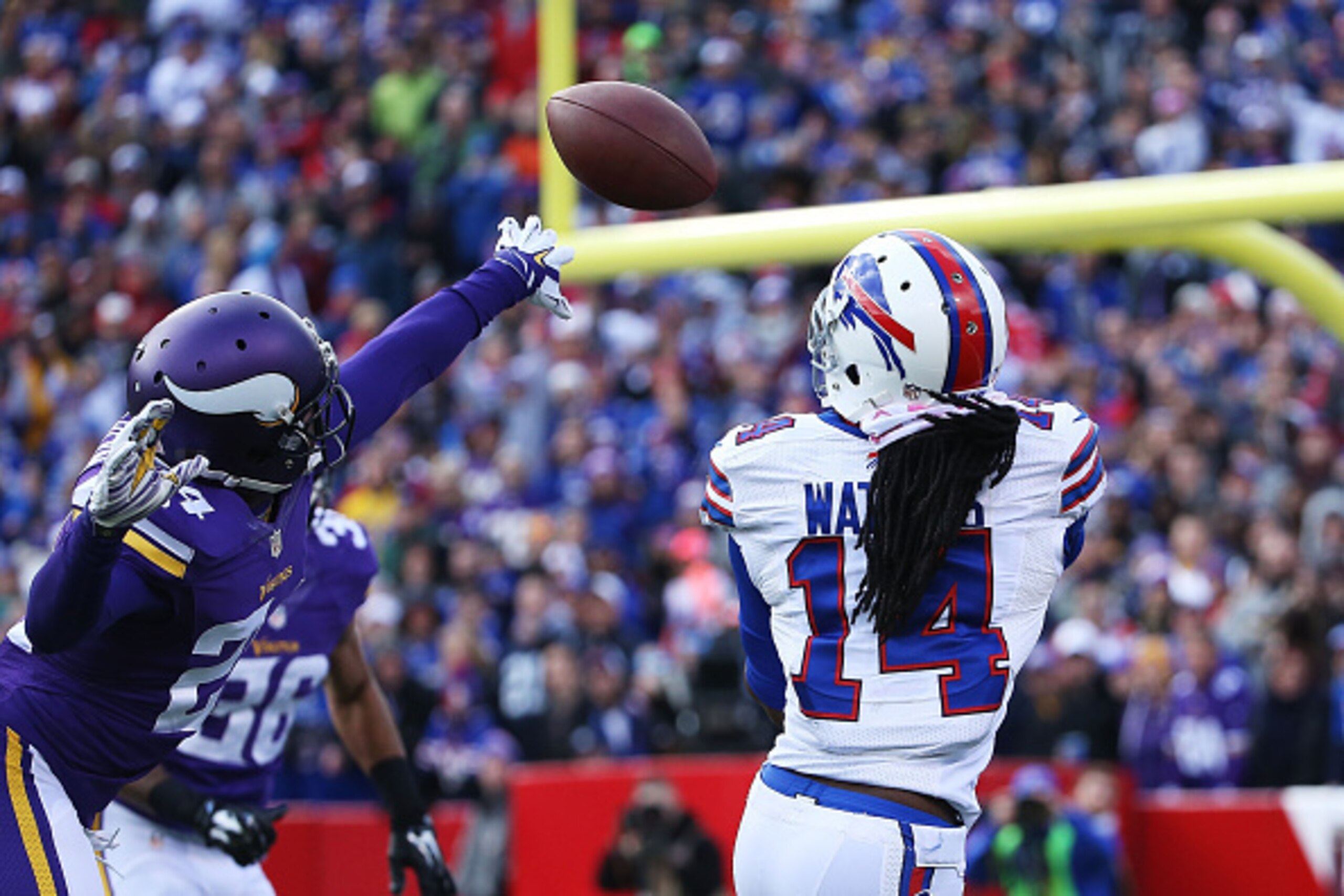 ORCHARD PARK, NY - OCTOBER 19: Sammy Watkins #14 of the Buffalo Bills makes a touchdown catch against the Minnesota Vikings during the first half at Ralph Wilson Stadium on October 19, 2014 in Orchard Park, New York. (Photo by Tom Szczerbowski/Getty Ima ORCHARD PARK, NY - OCTOBER 19: Sammy Watkins #14 of the Buffalo Bills makes a touchdown catch against the Minnesota Vikings during the first half at Ralph Wilson Stadium on October 19, 2014 in Orchard Park, New York. (Photo by Tom Szczerbowski/Getty Ima