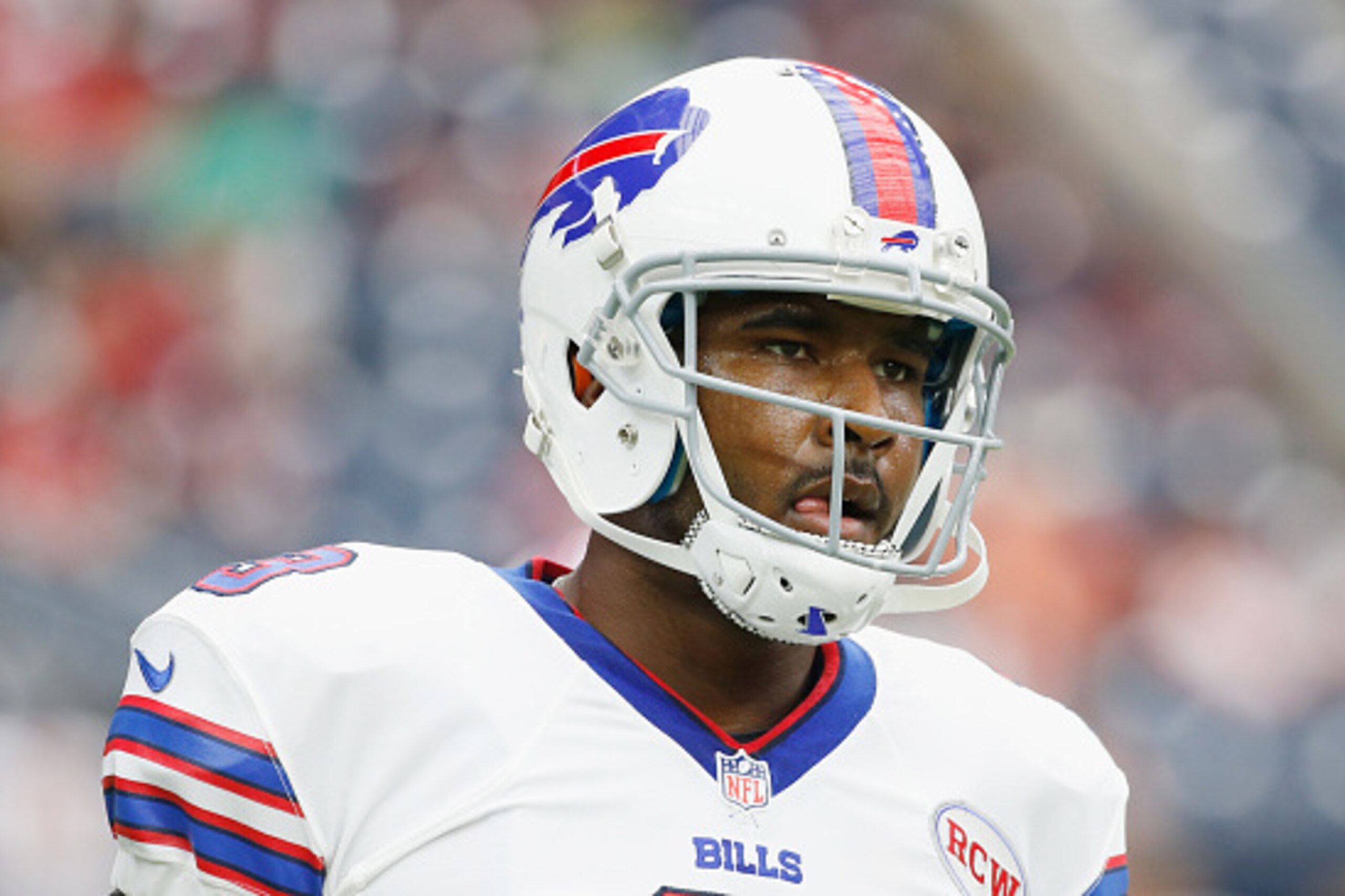 HOUSTON, TX - SEPTEMBER 28: EJ Manuel #3 of the Buffalo Bills works out on the field prior to the start of their game against the Houston Texans at NRG Stadium on September 28, 2014 in Houston, Texas. (Photo by Scott Halleran/Getty Images) HOUSTON, TX - SEPTEMBER 28: EJ Manuel #3 of the Buffalo Bills works out on the field prior to the start of their game against the Houston Texans at NRG Stadium on September 28, 2014 in Houston, Texas. (Photo by Scott Halleran/Getty Images)