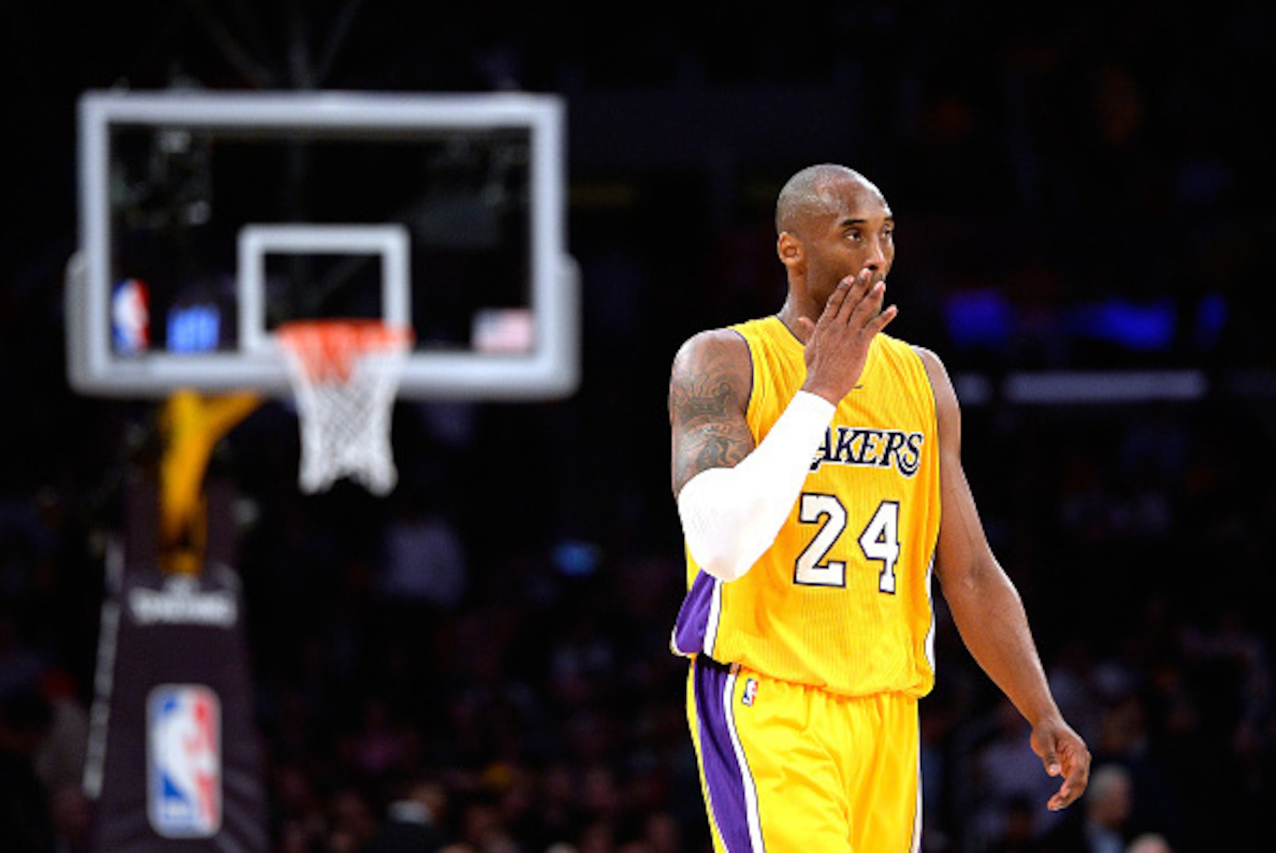 LOS ANGELES, CA - JANUARY 15:  Kobe Bryant #24 of the Los Angeles Lakers reacts as the Lakers trail late in the fourth quarter to the Cleveland Cavaliers at Staples Center on January 15, 2015 in Los Angeles, California.  The Cavaliers won 109-102.   NOTE 