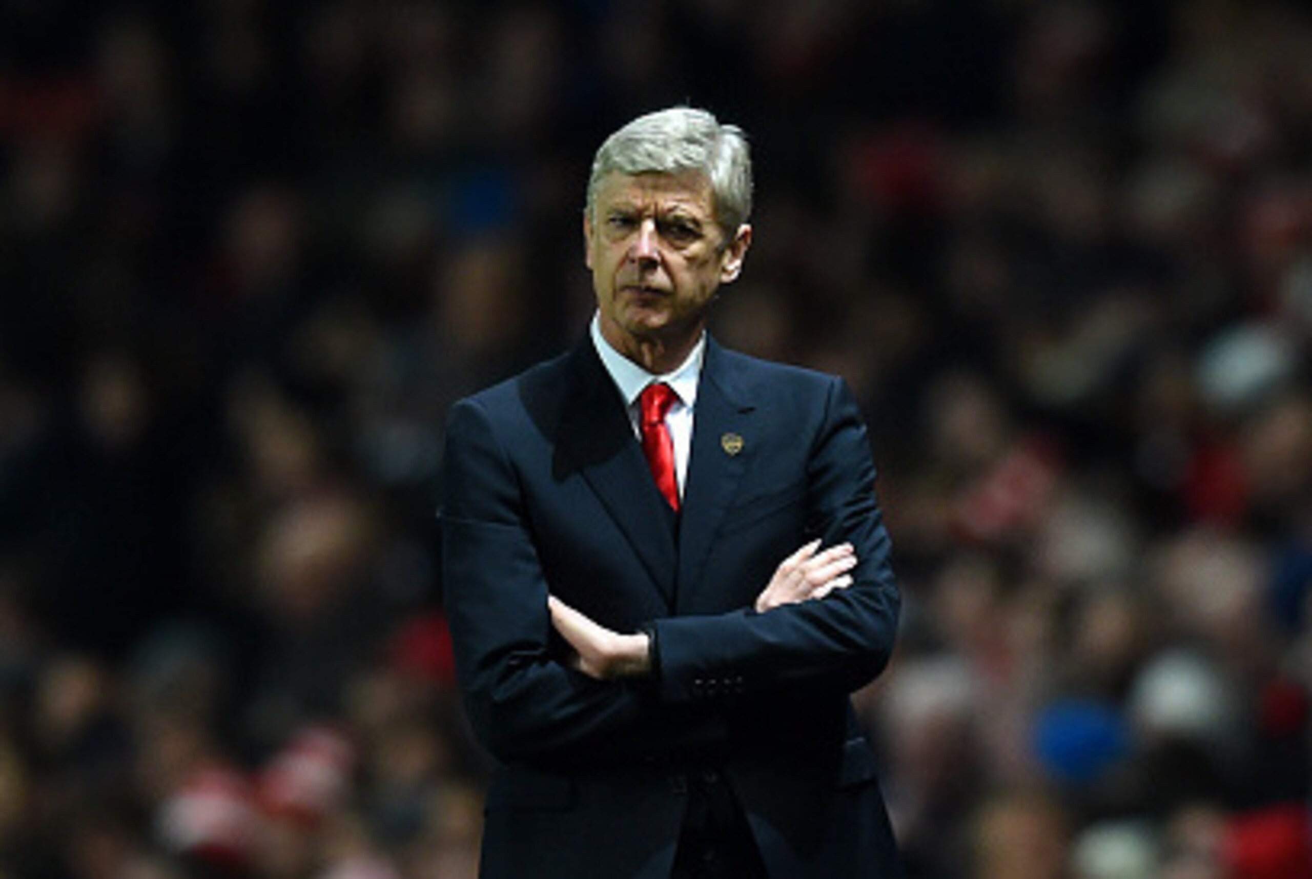LONDON, ENGLAND - FEBRUARY 10:  Arsene Wenger, manager of Arsenal looks on during the Barclays Premier League match between Arsenal and Leicester City at Emirates Stadium on February 10, 2015 in London, England.  (Photo by Michael Regan/Getty Images)