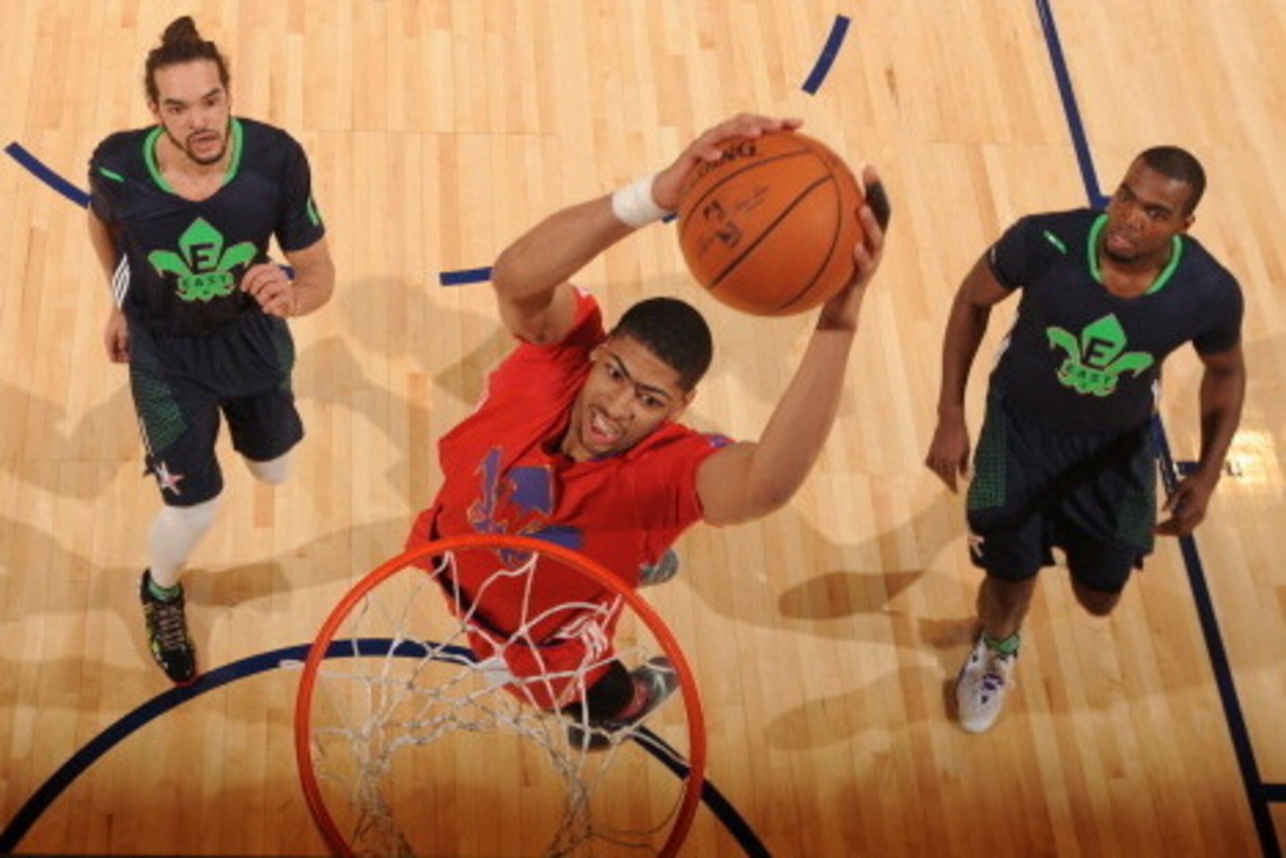NEW ORLEANS, LA - FEBRUARY 16: Anthony Davis #23 of the Western Conference All-Stars attempts a dunk during the 2014 NBA All-Star Game as part of the 2014 All-Star Weekend at Smoothie King Center on February 16, 2014 in New Orleans, Louisiana. NOTE TO USE