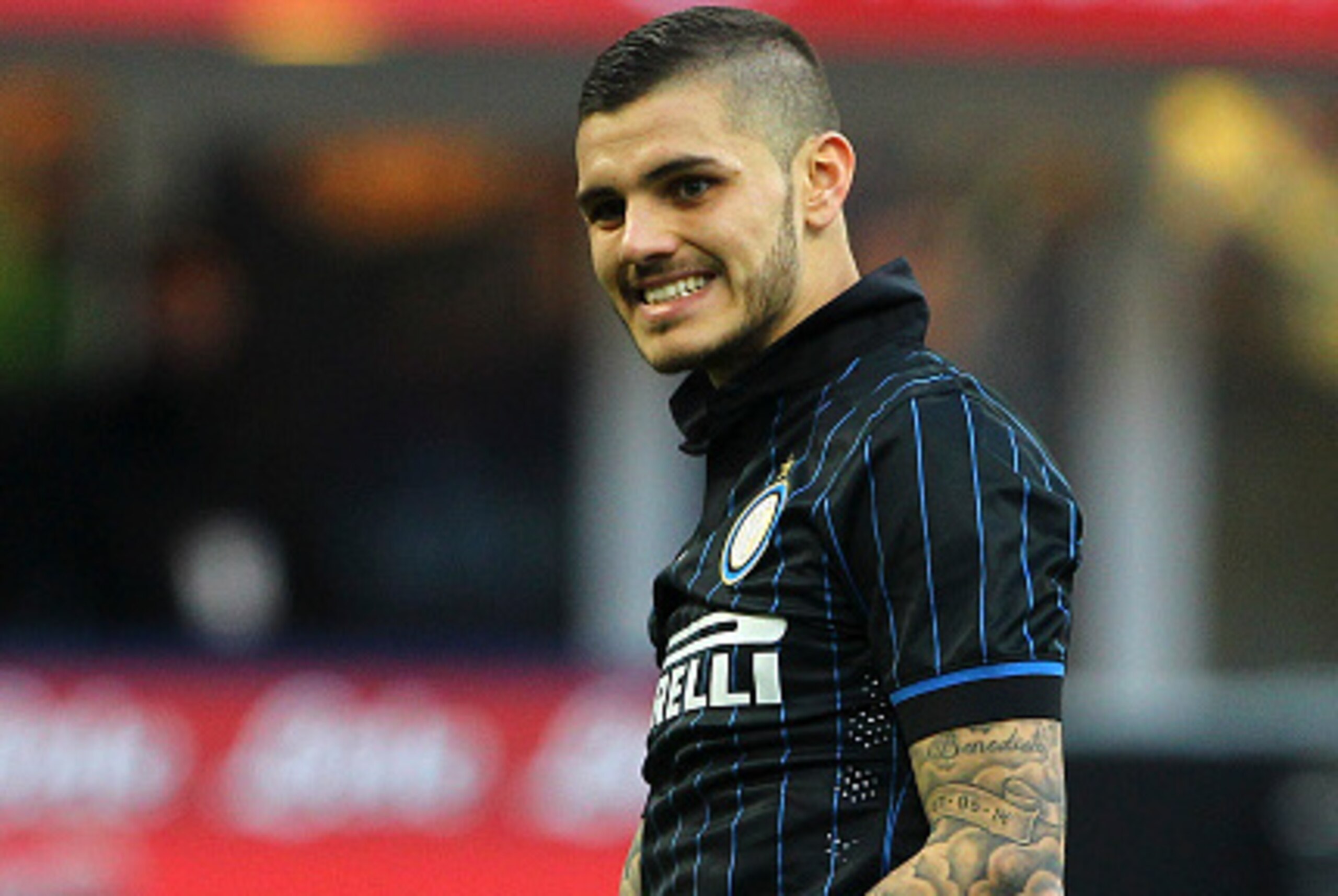MILAN, ITALY - JANUARY 25:  Mauro Emanuel Icardi of FC Internazionale Milano looks on during the Serie A match between FC Internazionale Milano and Torino FC at Stadio Giuseppe Meazza on January 25, 2015 in Milan, Italy.  (Photo by Marco Luzzani/Getty Ima
