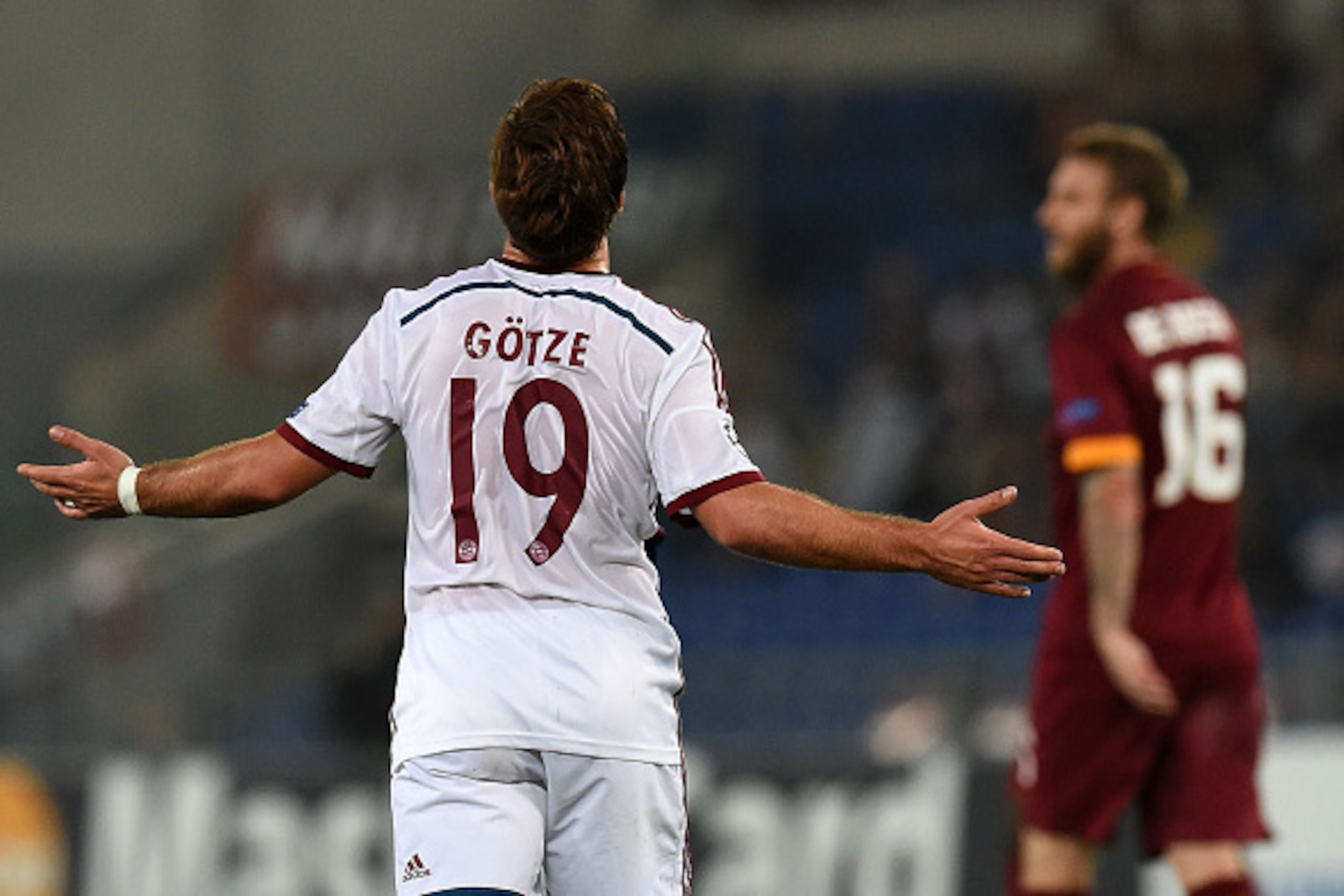 ROME, ITALY - OCTOBER 21:  Mario Gotze of FC Bayern Muenchen celebrates after scoring the goal 0-2 during the UEFA Champions League match between AS Roma and FC Bayern Muenchen at Stadio Olimpico on October 21, 2014 in Rome, Italy.  (Photo by Giuseppe Bel