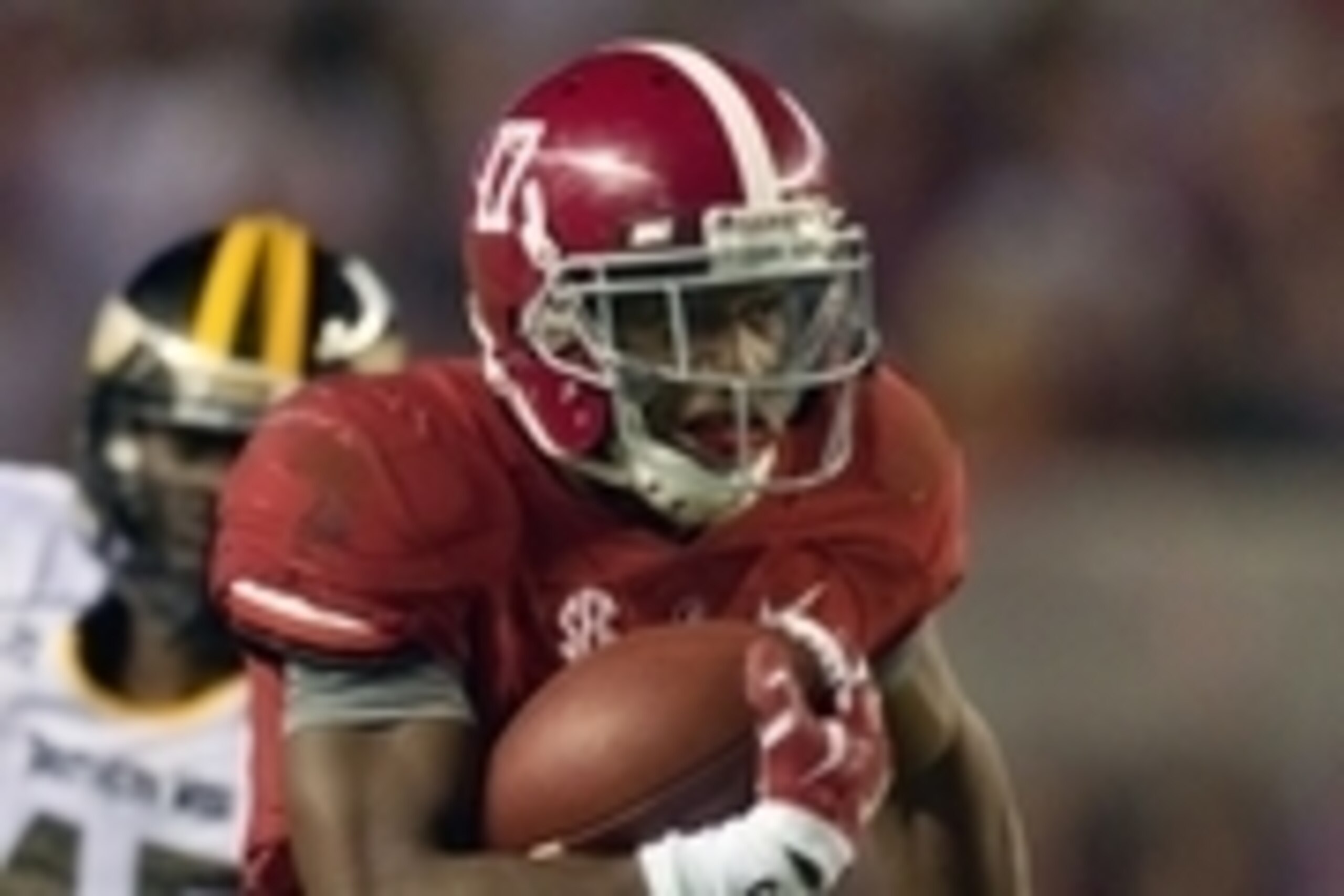 Sep 13, 2014; Tuscaloosa, AL, USA; Alabama Crimson Tide running back Kenyan Drake (17) carries the ball against Southern Miss Golden Eagles at Bryant-Denny Stadium. Mandatory Credit: Marvin Gentry-USA TODAY Sports