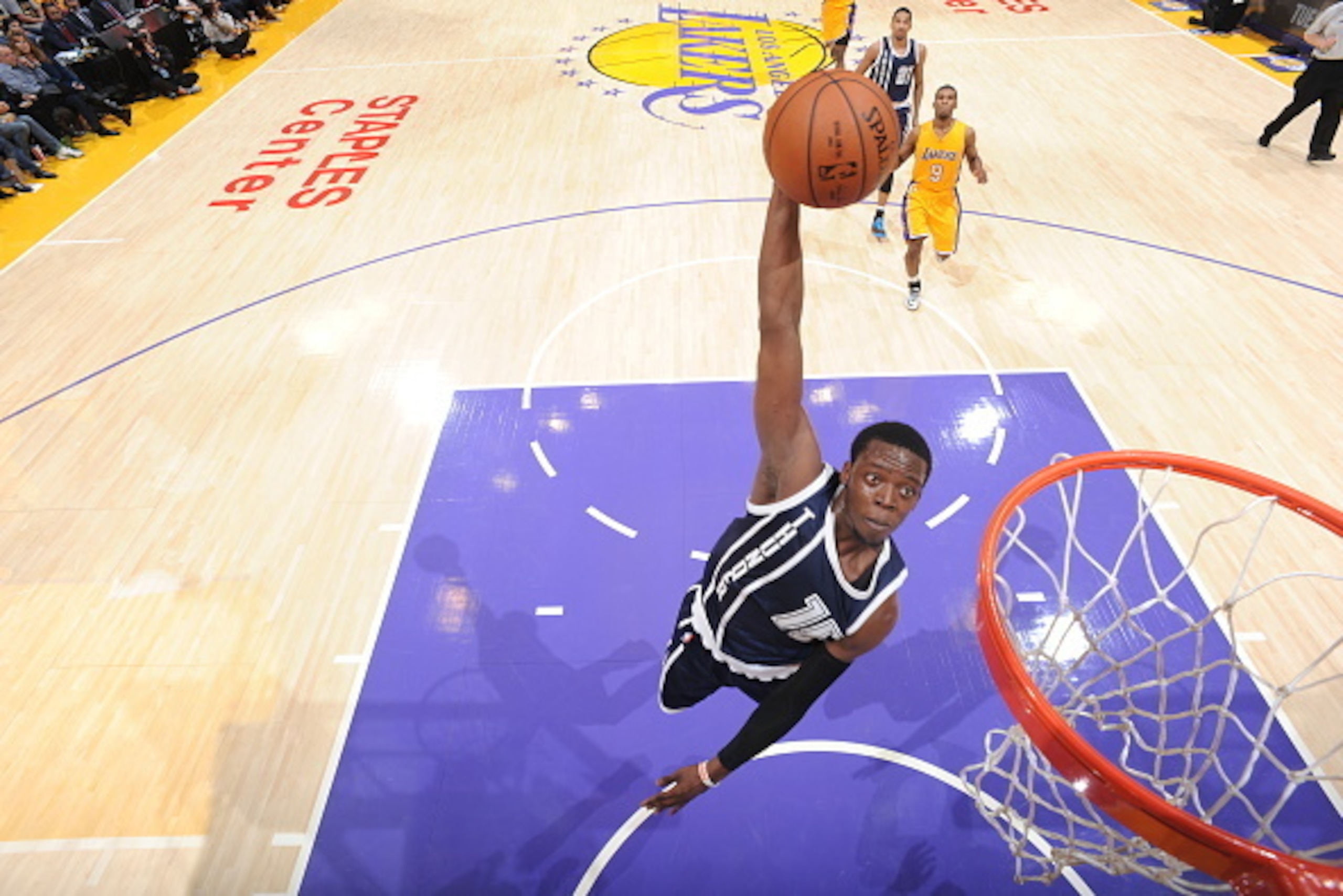 LOS ANGELES, CA - DECEMBER 19: Reggie Jackson #15 of the Oklahoma City Thunder dunks against the Los Angeles Lakers on December 19, 2014 at STAPLES Center in Los Angeles, California. NOTE TO USER: User expressly acknowledges and agrees that, by downloadin LOS ANGELES, CA - DECEMBER 19: Reggie Jackson #15 of the Oklahoma City Thunder dunks against the Los Angeles Lakers on December 19, 2014 at STAPLES Center in Los Angeles, California. NOTE TO USER: User expressly acknowledges and agrees that, by downloadin