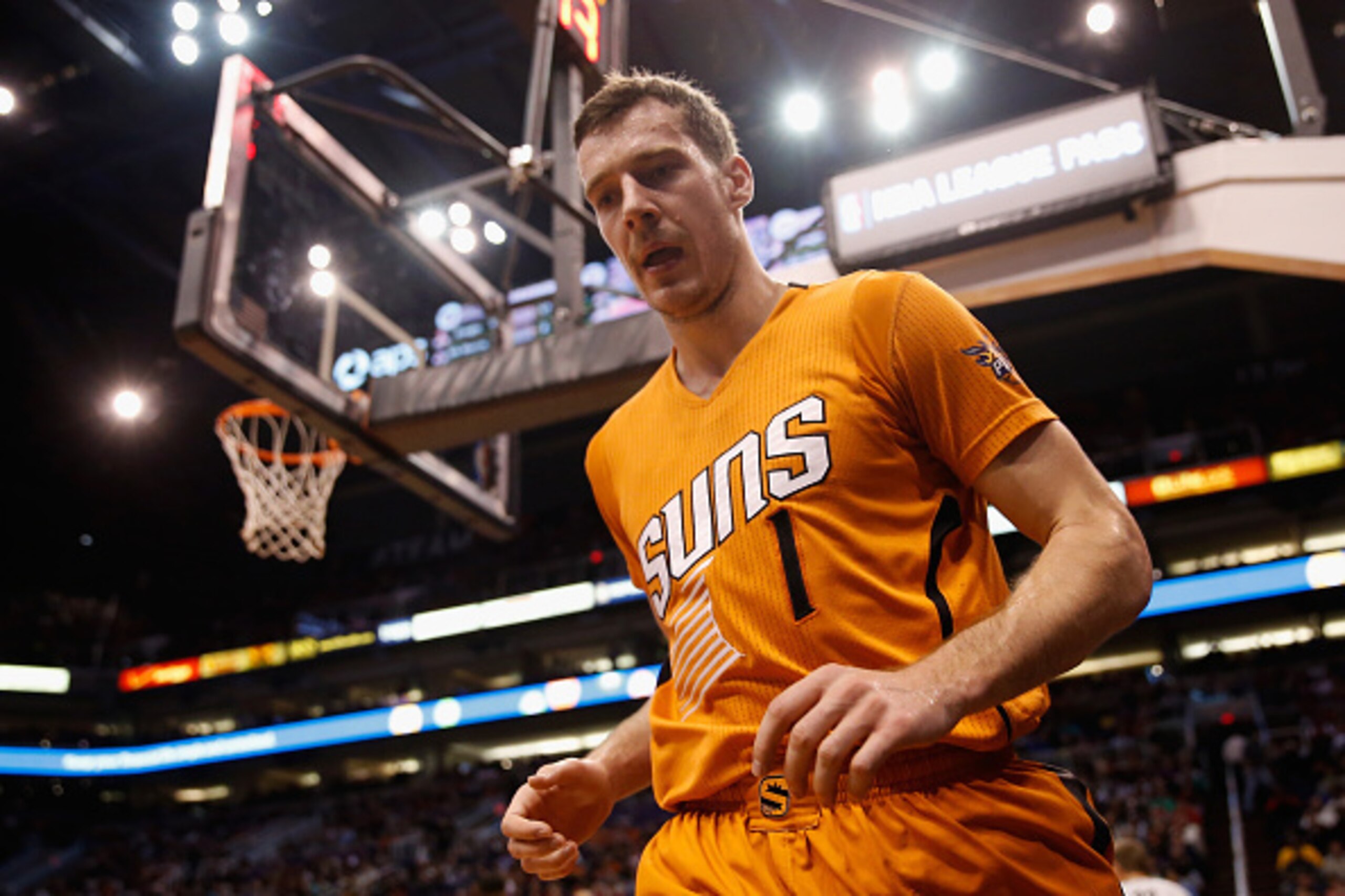 PHOENIX, AZ - JANUARY 30:  Goran Dragic #1 of the Phoenix Suns reacts after drawing a foul during the second half of the NBA game against the Chicago Bulls at US Airways Center on January 30, 2015 in Phoenix, Arizona. The Suns defeated the Bulls 99-93. NO