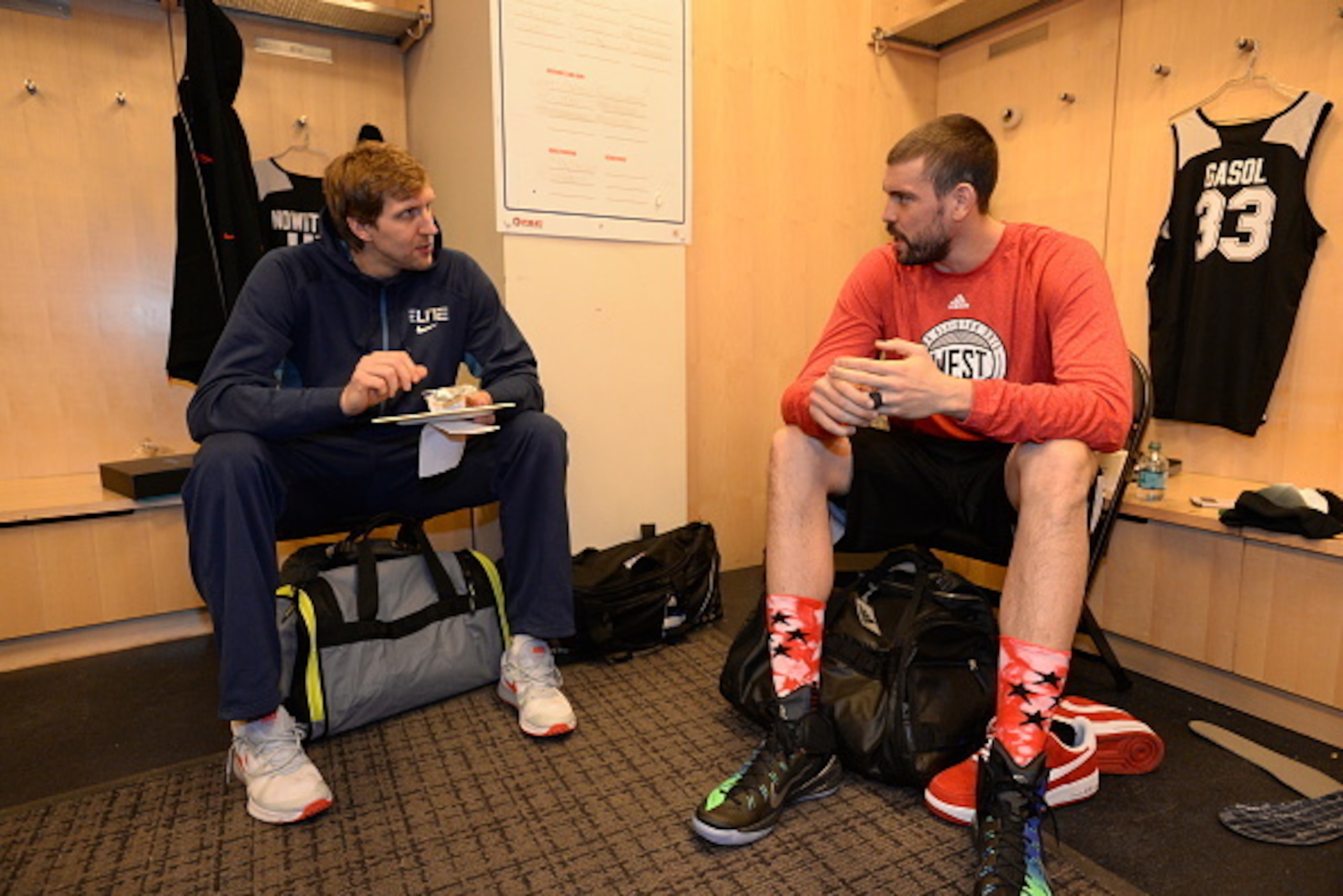 NEW YORK, NY - FEBRUARY 14:  Dirk Nowitzki #41 of the Dallas Mavericks and Marc Gasol #33 of the Memphis Grizzlies get ready before NBA All-Star Practice as part of 2015 All-Star Weekend at Madison Square Garden on February 14, 2015 in New York, New York.