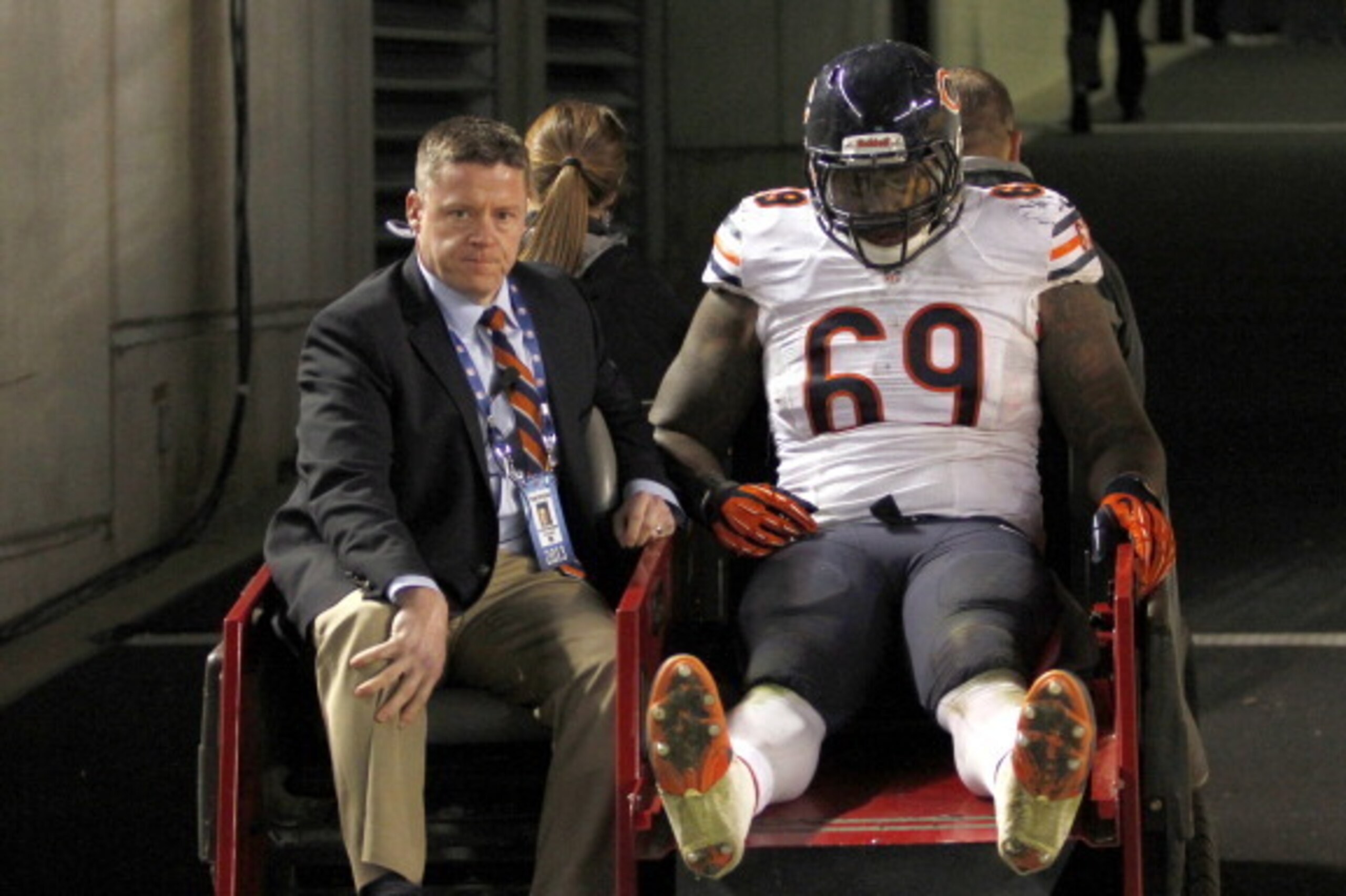PITTSBURGH, PA - SEPTEMBER 22:  Henry Melton #69 of the Chicago Bears is carted off the field after being injured against the Pittsburgh Steelers during the game on September 22, 2013 at Heinz Field in Pittsburgh, Pennsylvania.  (Photo by Justin K. Aller/
