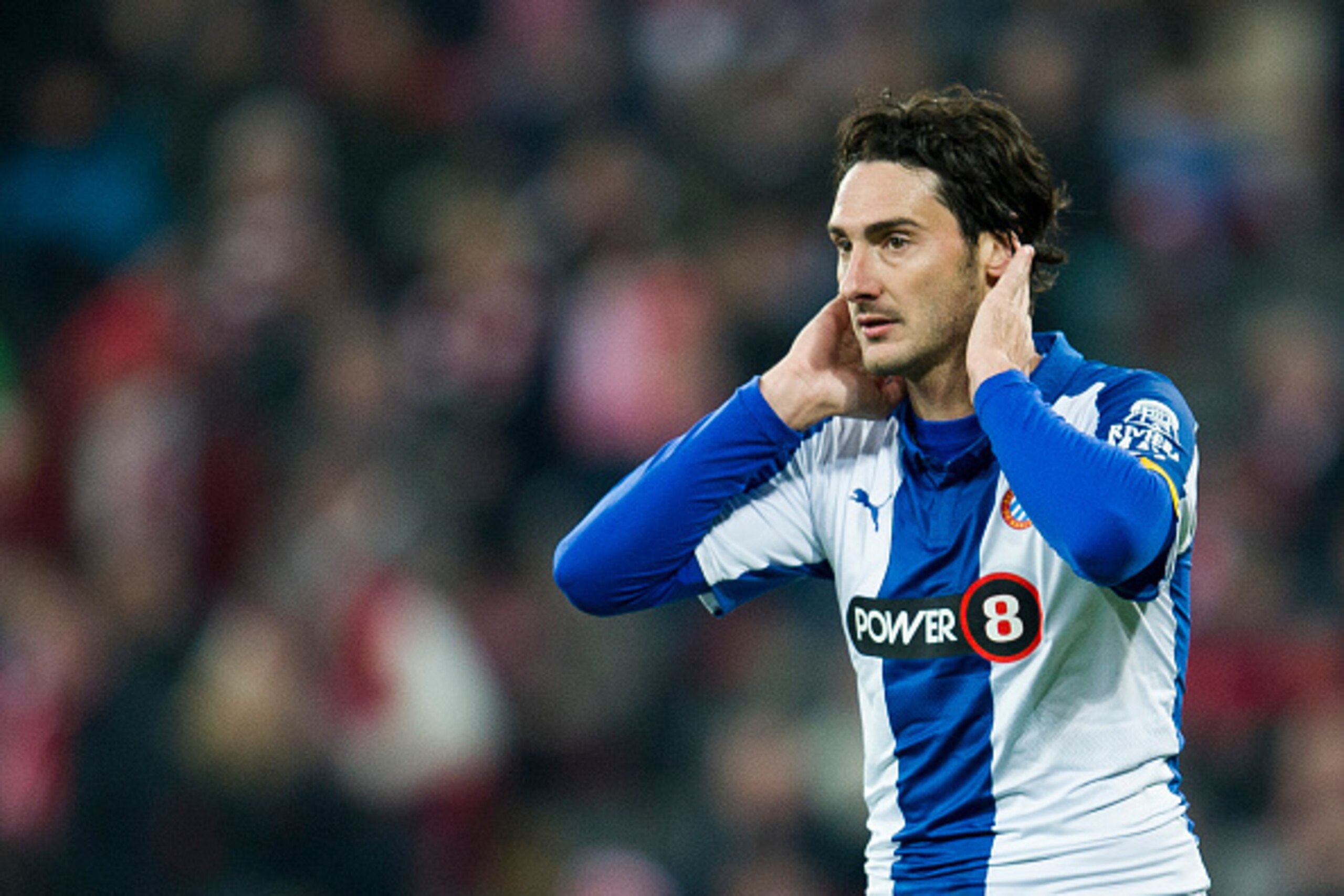 BILBAO, SPAIN - FEBRUARY 11: Diego Colotto of RCD Espanyol reacts during the Copa del Rey Semi-Final first leg match between Athletic Club and RCD Espanyol at San Mames Stadium on February 11, 2015 in Bilbao, Spain. (Photo by Juan Manuel Serrano Arce/Gett