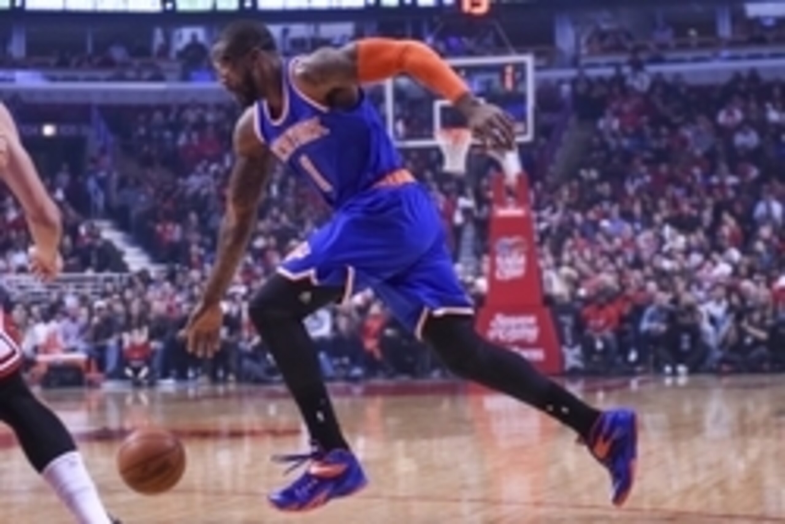 Dec 18, 2014; Chicago, IL, USA; New York Knicks forward Amar'e Stoudemire (1) dribbles the ball against the Chicago Bulls during the first quarter at United Center. Mandatory Credit: Mike DiNovo-USA TODAY Sports Dec 18, 2014; Chicago, IL, USA; New York Knicks forward Amar'e Stoudemire (1) dribbles the ball against the Chicago Bulls during the first quarter at United Center. Mandatory Credit: Mike DiNovo-USA TODAY Sports