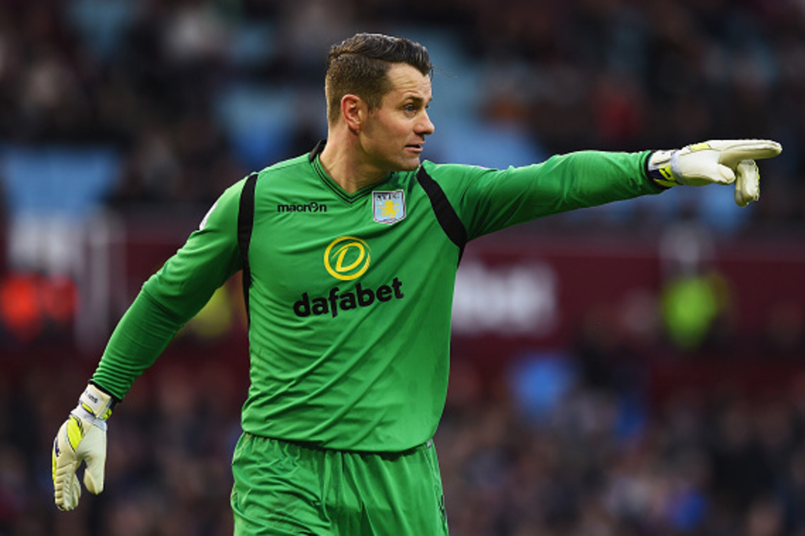 BIRMINGHAM, ENGLAND - JANUARY 25:  Shay Given of Aston Villa gives instructions during the FA Cup Fourth Round match between Aston Villa and AFC Bournemouth at Villa Park on January 25, 2015 in Birmingham, England.  (Photo by Shaun Botterill/Getty Images)