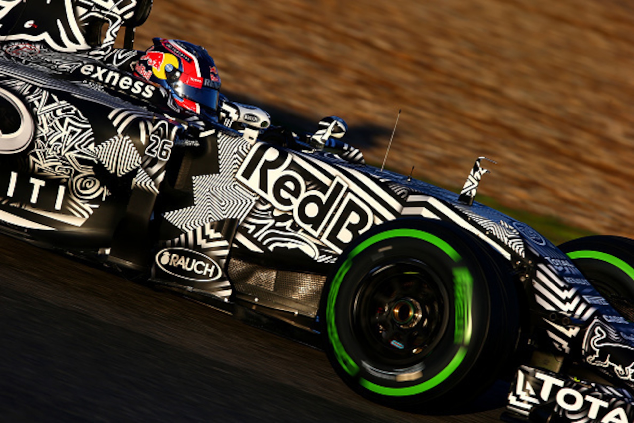 JEREZ DE LA FRONTERA, SPAIN - FEBRUARY 04:  Daniil Kvyat of Russia and Infiniti Red Bull Racing drives during day four of Formula One Winter Testing at Circuito de Jerez on February 4, 2015 in Jerez de la Frontera, Spain.  (Photo by Mark Thompson/Getty Im