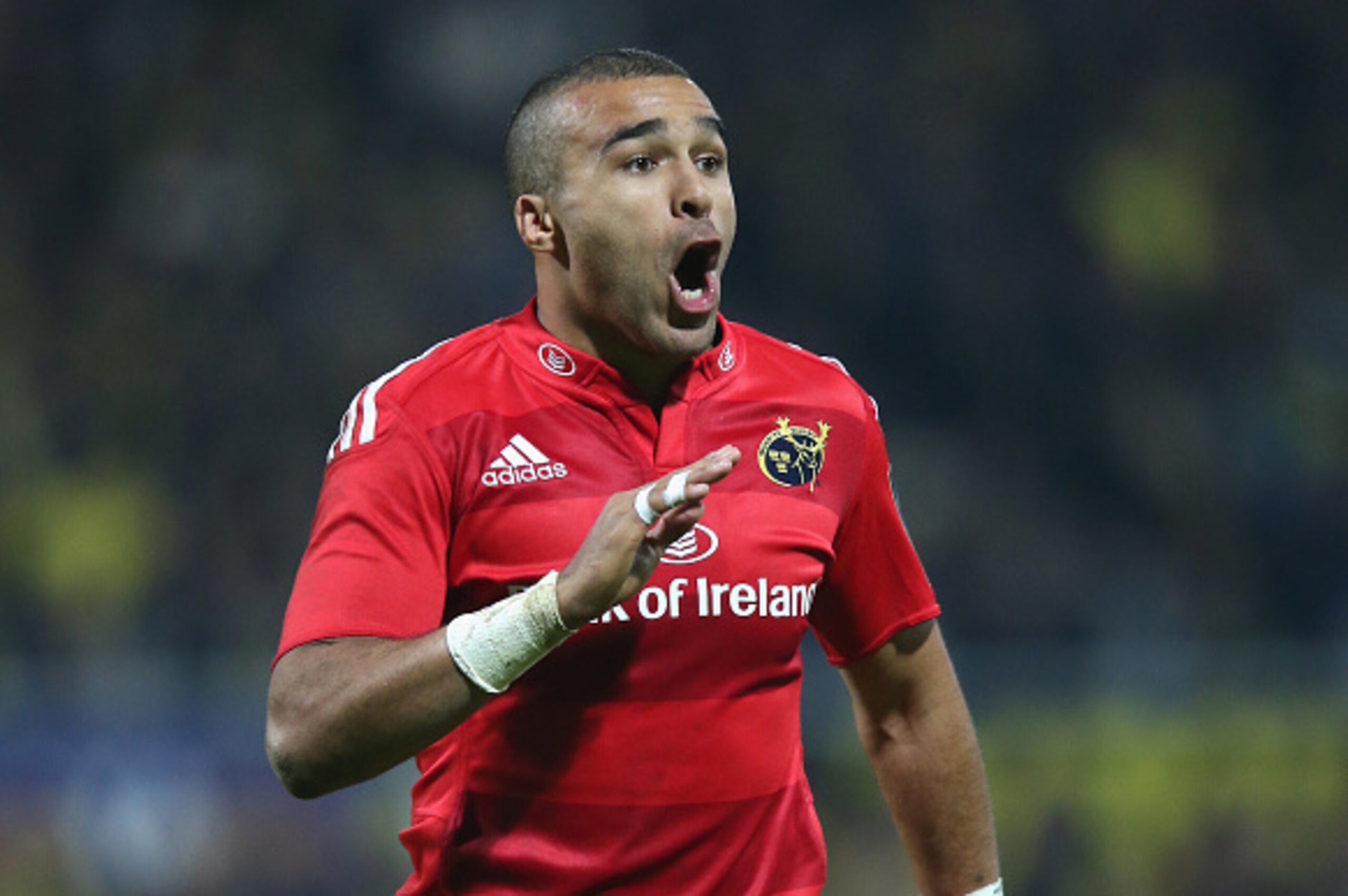 CLERMONT-FERRAND, FRANCE - DECEMBER 14:  Simon Zebo of Munster looks on during the European Rugby Champions Cup pool one match between ASM Clermont Auvergne and Munster at Stade Marcel Michelin on December 14, 2014 in Clermont-Ferrand, France.  (Photo by 