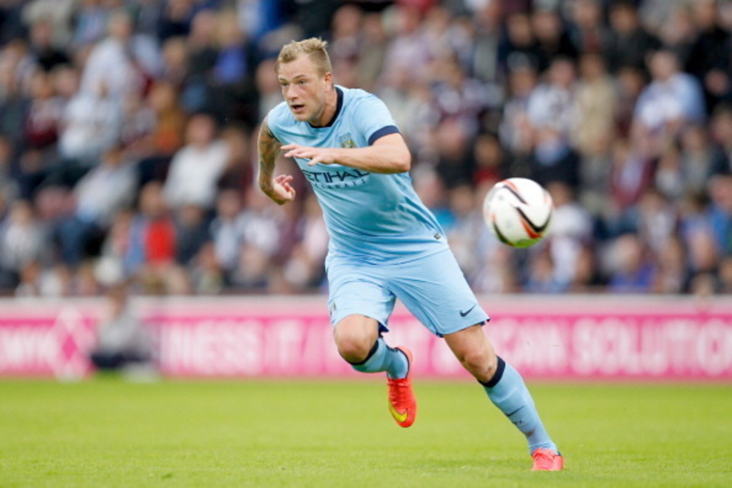 EDINBURGH, SCOTLAND - JULY 18: John Guidetti of Manchester City on the ball during the pre-season friendly at Tynecastle Stadium on July 18, 2014 in Edinburgh, Scotland. (Photo by Richard Sellers/Getty Images) EDINBURGH, SCOTLAND - JULY 18: John Guidetti of Manchester City on the ball during the pre-season friendly at Tynecastle Stadium on July 18, 2014 in Edinburgh, Scotland. (Photo by Richard Sellers/Getty Images)