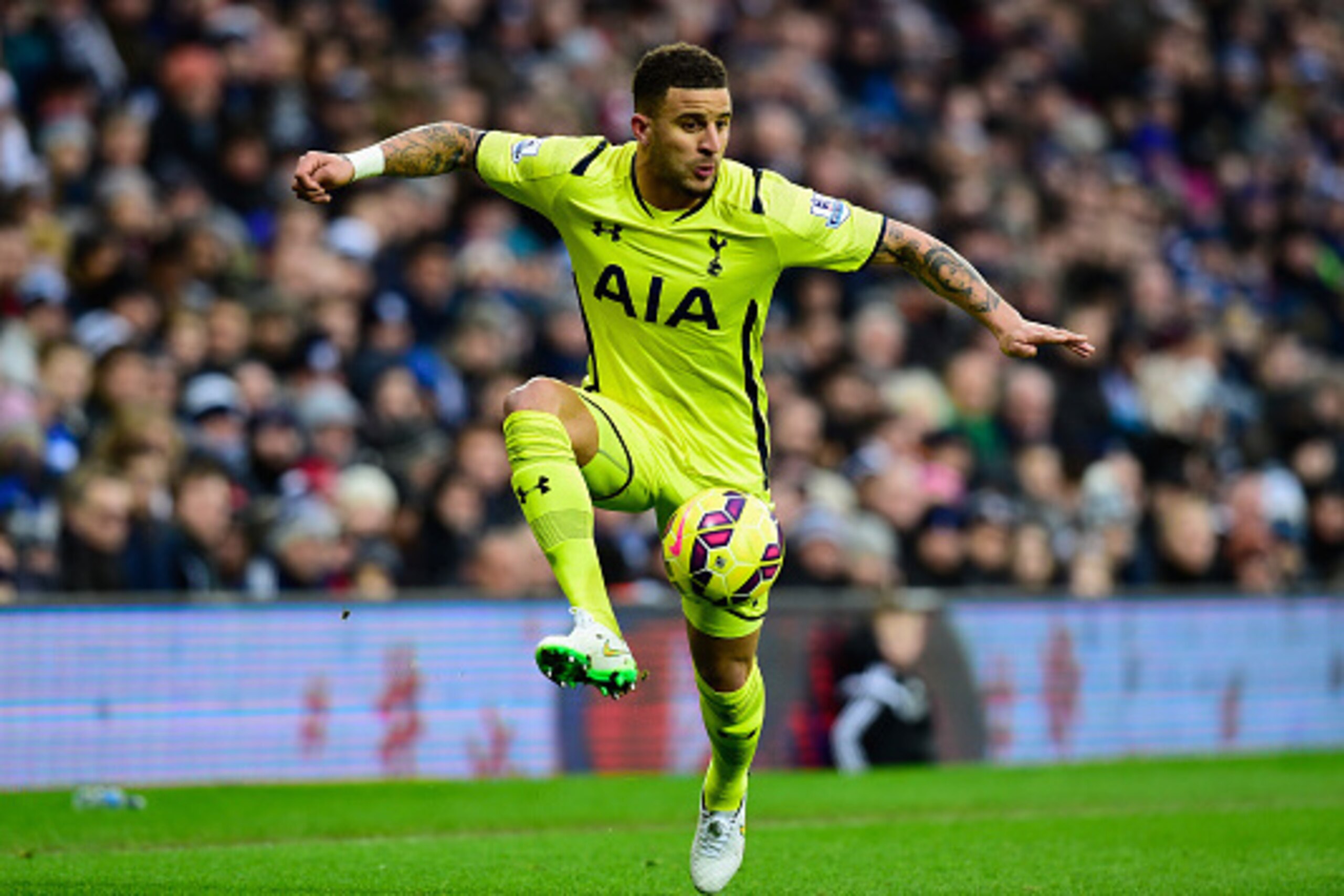 WEST BROMWICH, ENGLAND - JANUARY 31:  Kyle Walker of Spurs in action during the Barclays Premier League match between West Bromwich Albion and Tottenham Hotspur at The Hawthorns on January 31, 2015 in West Bromwich, England.  (Photo by Stu Forster/Getty I