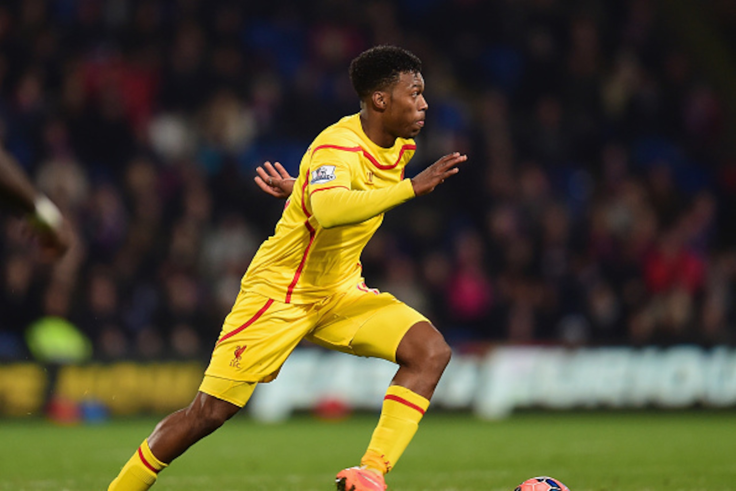 LONDON, ENGLAND - FEBRUARY 14:  Daniel Sturridge of Liverpool on the ball during the FA Cup fifth round match between Crystal Palace and Liverpool at Selhurst Park on February 14, 2015 in London, England.  (Photo by Jamie McDonald/Getty Images)